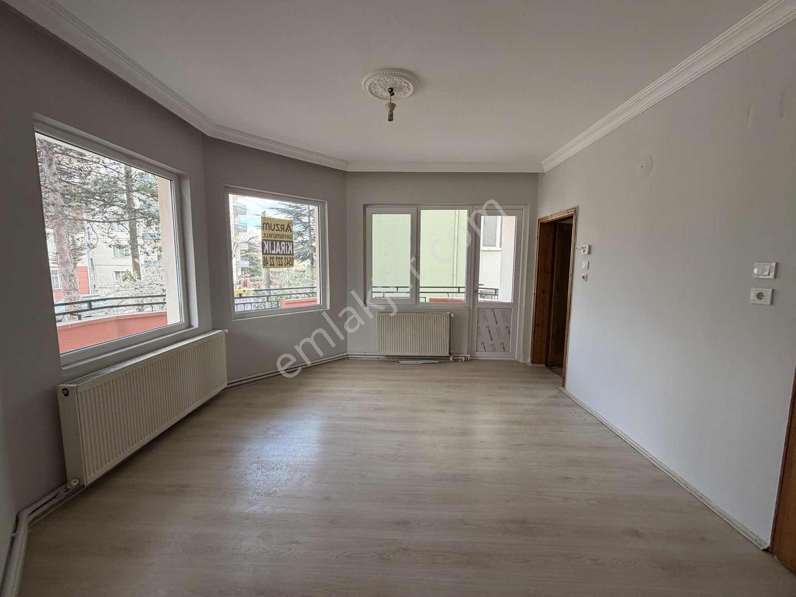 Arzum Gayrimenkul Danışmanlıktan 4+1 Bakımlı Daire - Görsel 15