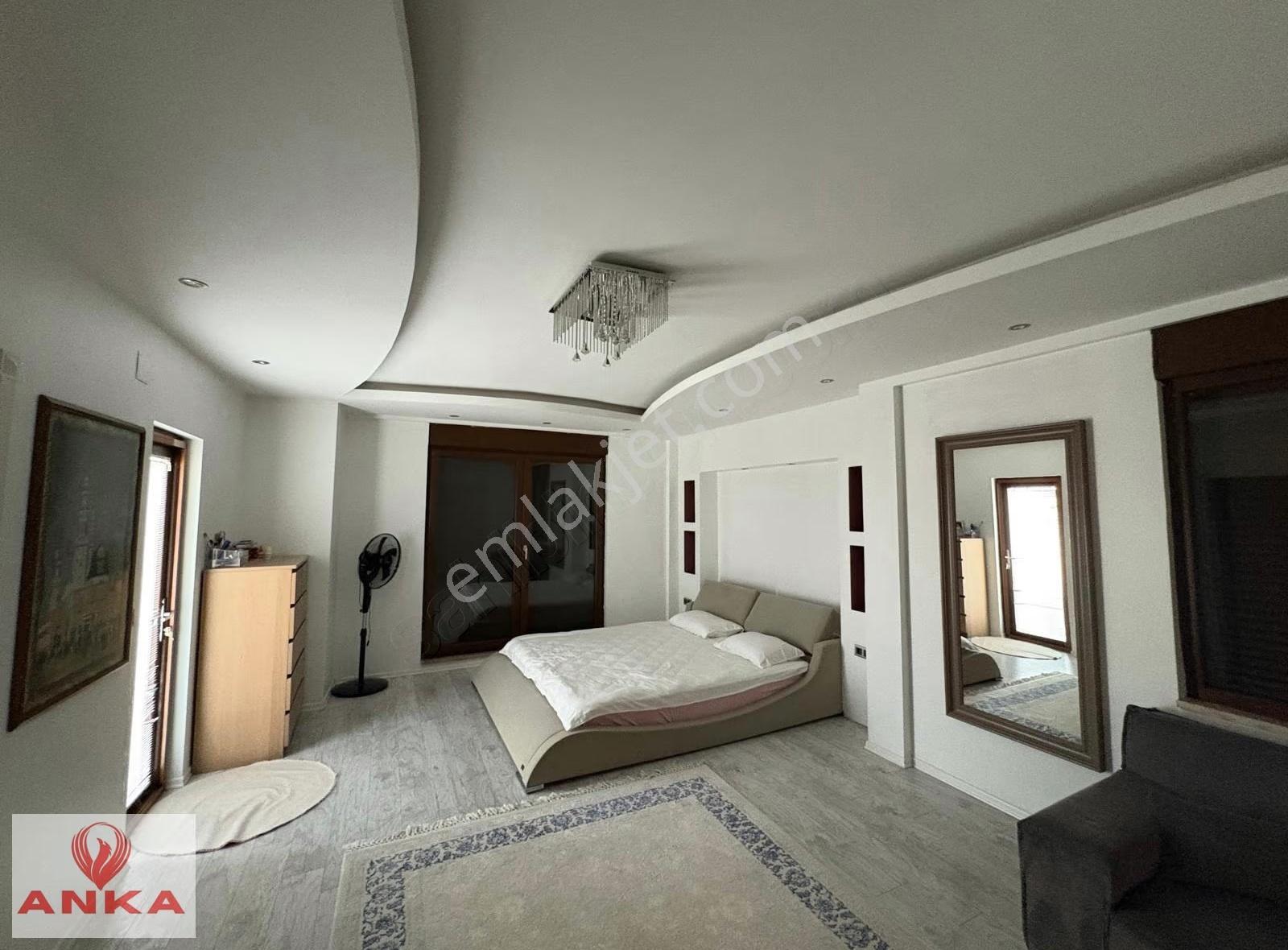 Demirci'de Satılık 6+1 Lüks Villa, 550 M² Arsa, 4 Kat - Görsel 8