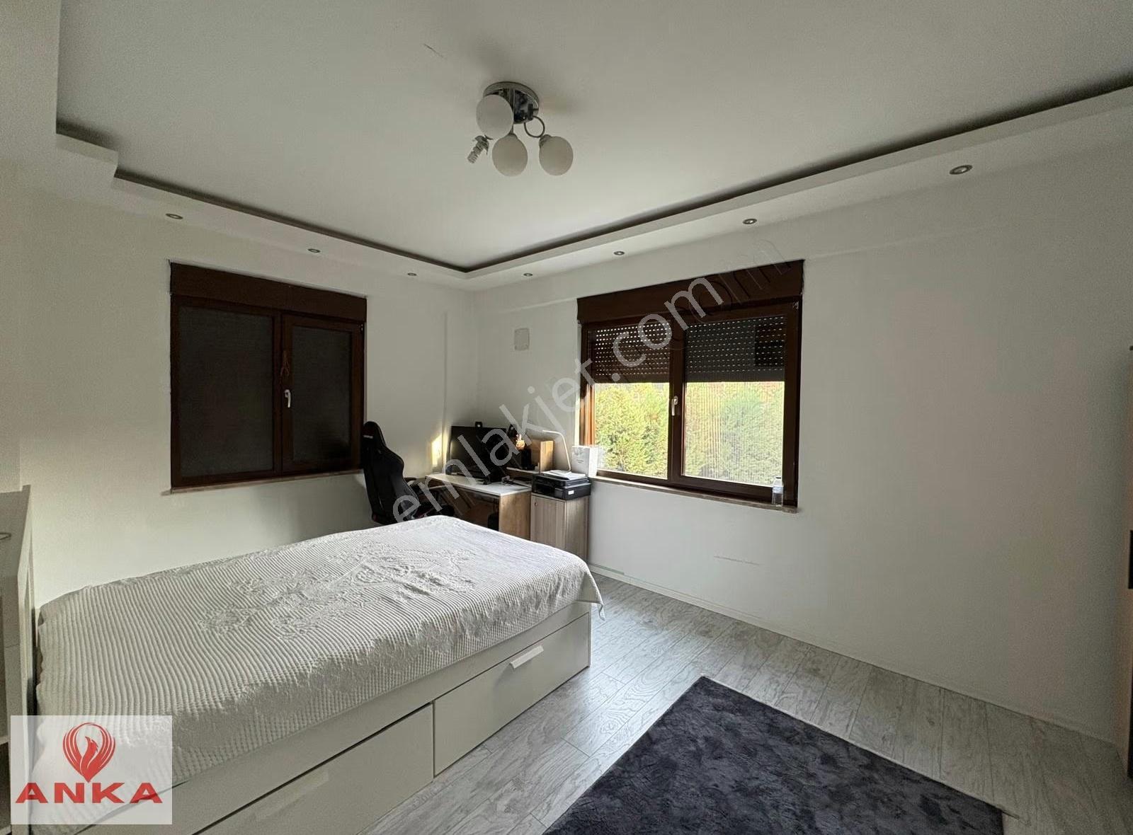 Demirci'de Satılık 6+1 Lüks Villa, 550 M² Arsa, 4 Kat - Görsel 12