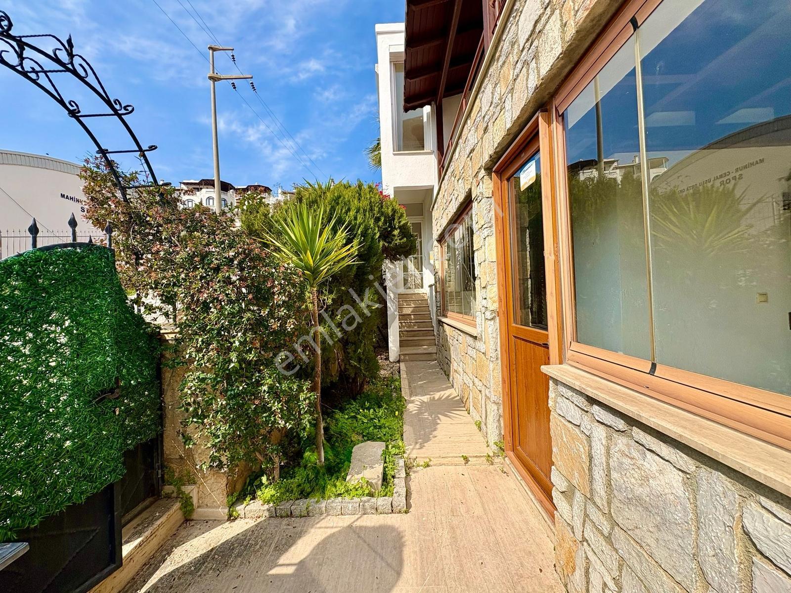 Kumbahçede Keyifli Müstakil Villa - Görsel 3