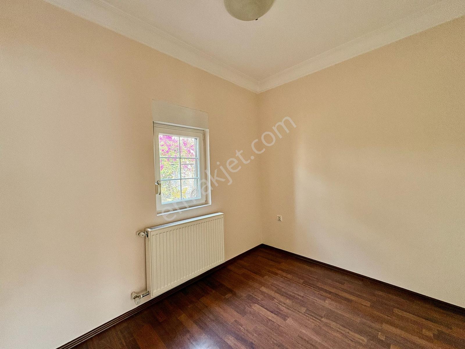 Kumbahçede Keyifli Müstakil Villa - Görsel 25