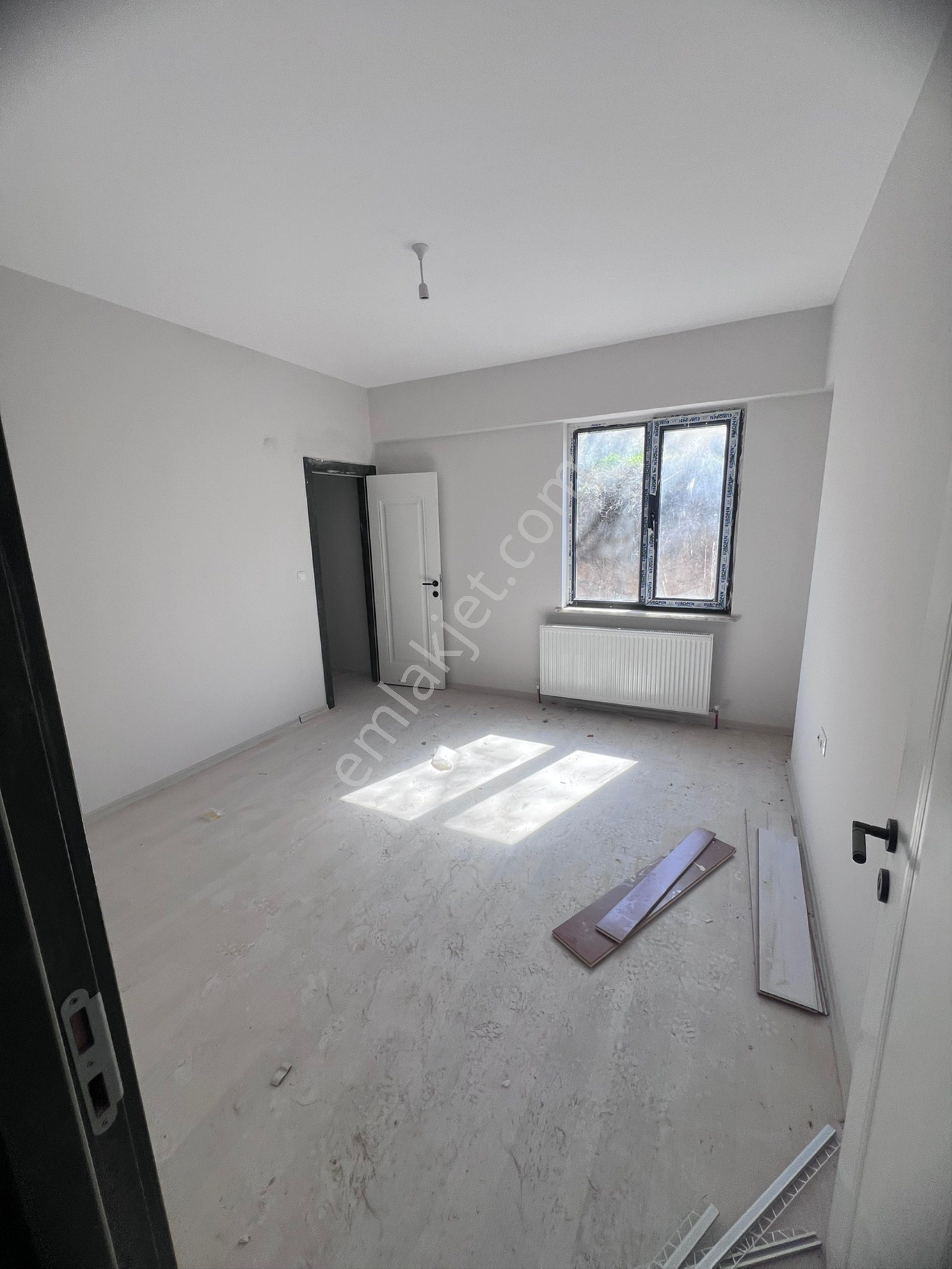 Mudanyada Panoramik Deniz Manzaralı Büyk Geniş Daire - Görsel 13