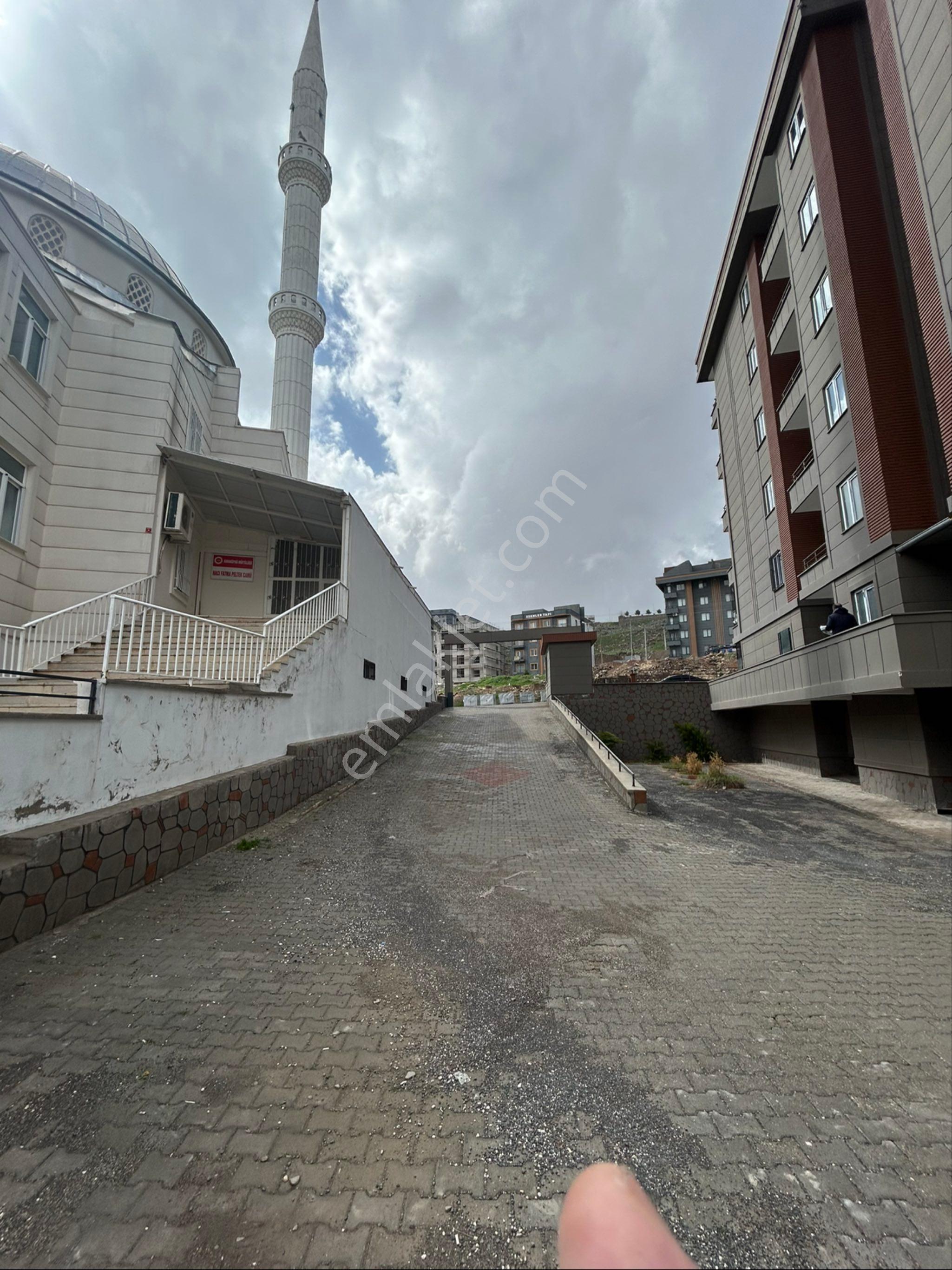 Tavze Gayrimenkuldan Karaköprü Batıkentte Satılık 2+0 Arakat Yeni Daire. - Görsel 13