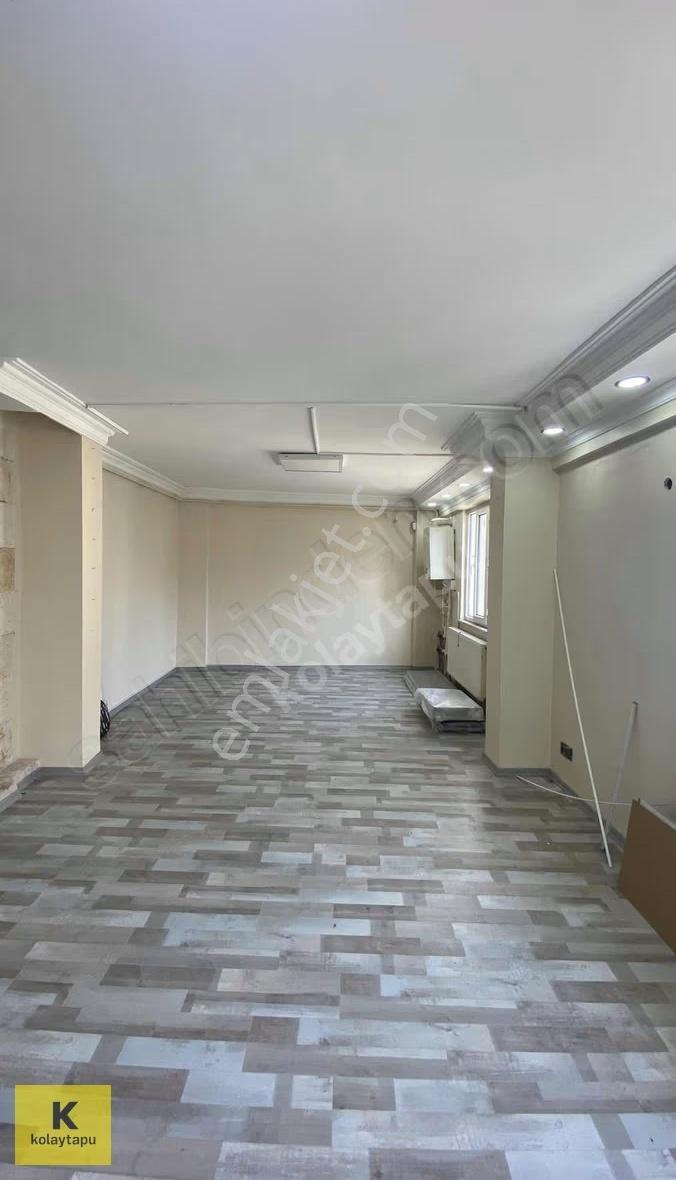 Kolaytapu Kocasinan Mahallesi Çarşı Merkezde Kiralık Dükkan - Görsel 18