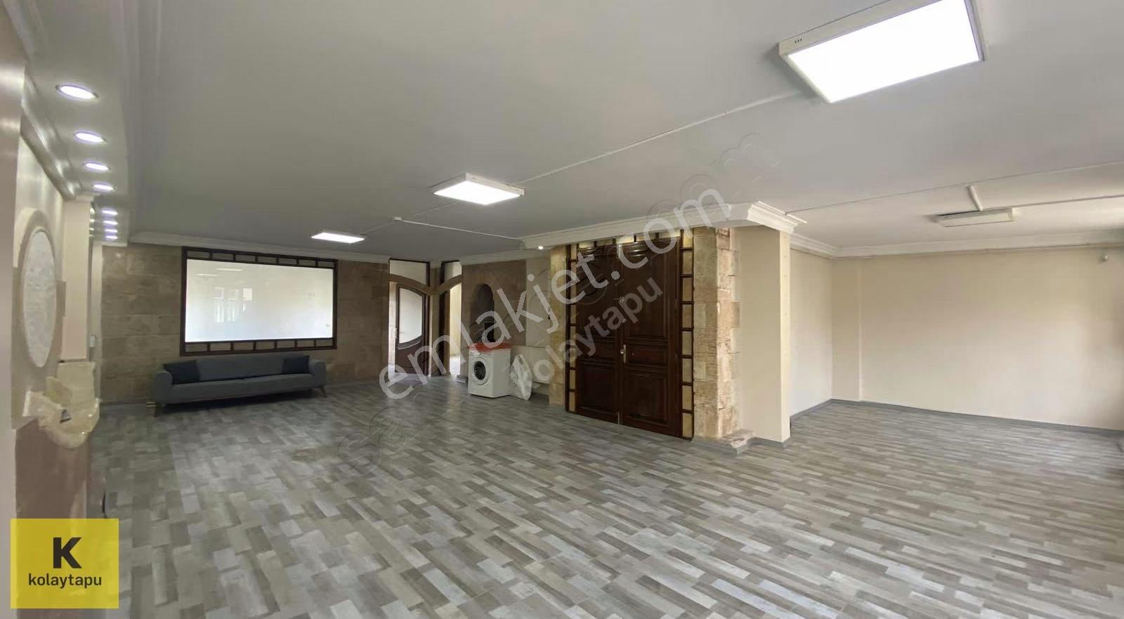 Kolaytapu Kocasinan Mahallesi Çarşı Merkezde Kiralık Dükkan - Görsel 31