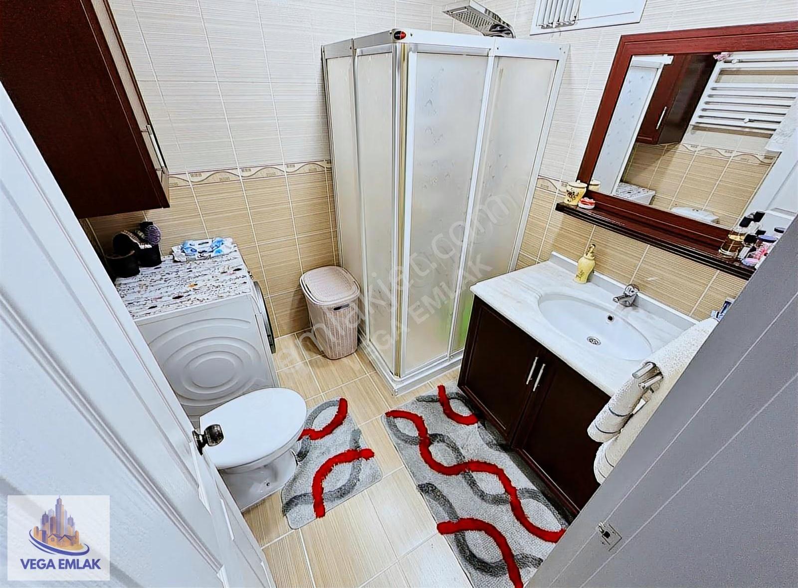 Vega Emlak'tan Çevreli'de Cadde Üstü Full Yapılı Giriş Kat Daire - Görsel 33