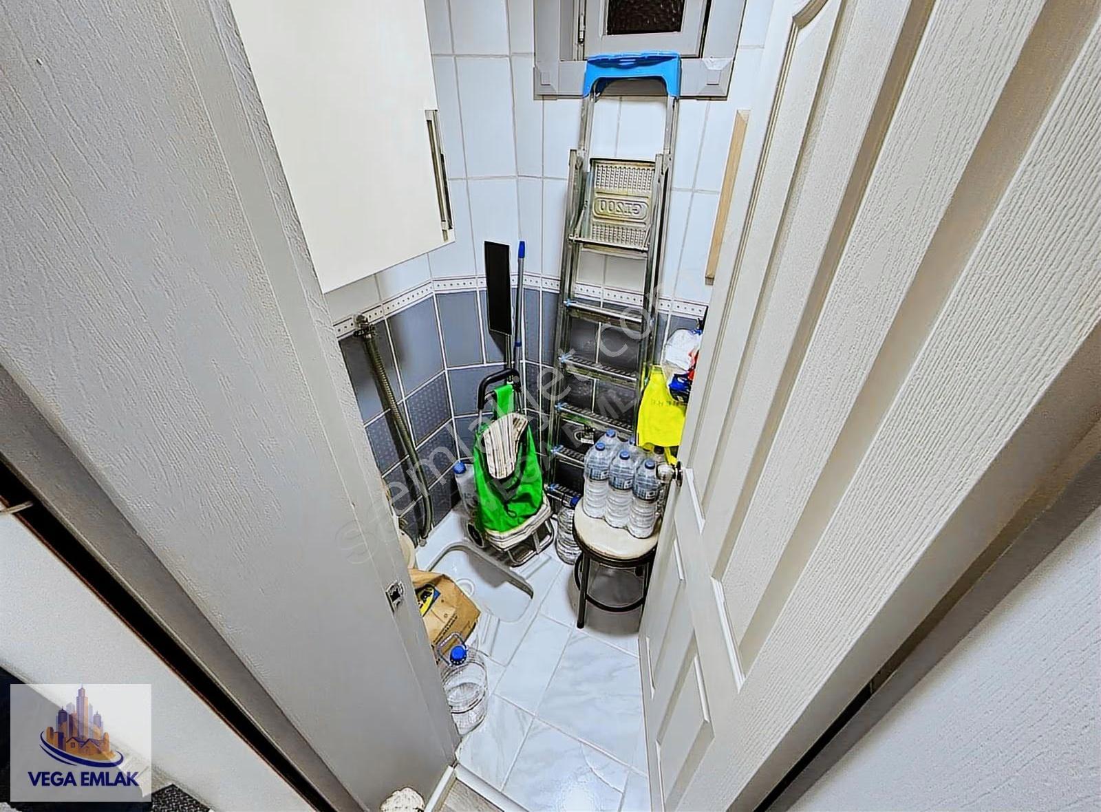 Vega Emlak'tan Çevreli'de Cadde Üstü Full Yapılı Giriş Kat Daire - Görsel 22