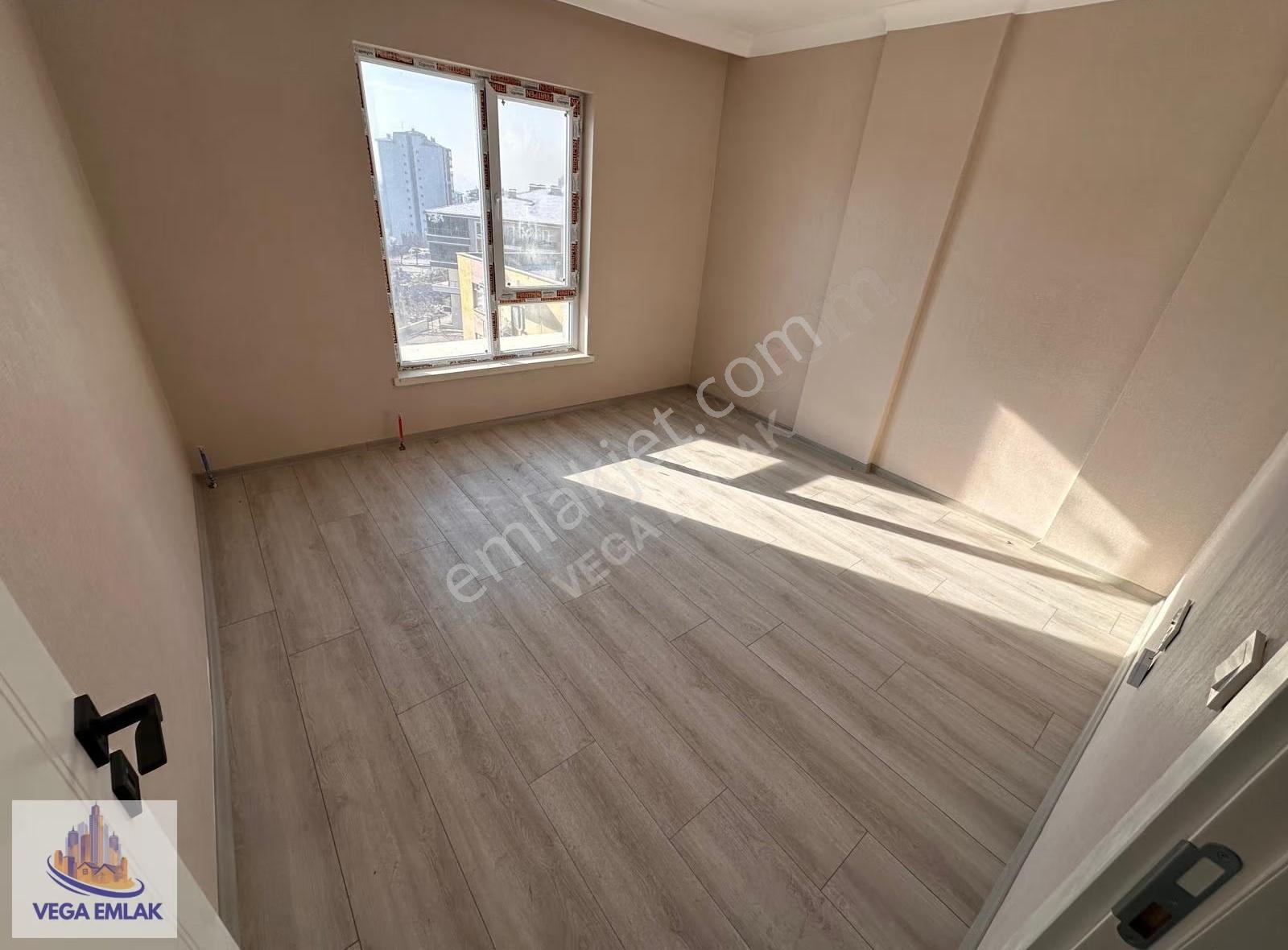 Vega Emlak'tan Cadde Kenarı Sıfır Ara Kat Avantajlı Sıfır Daire - Görsel 35