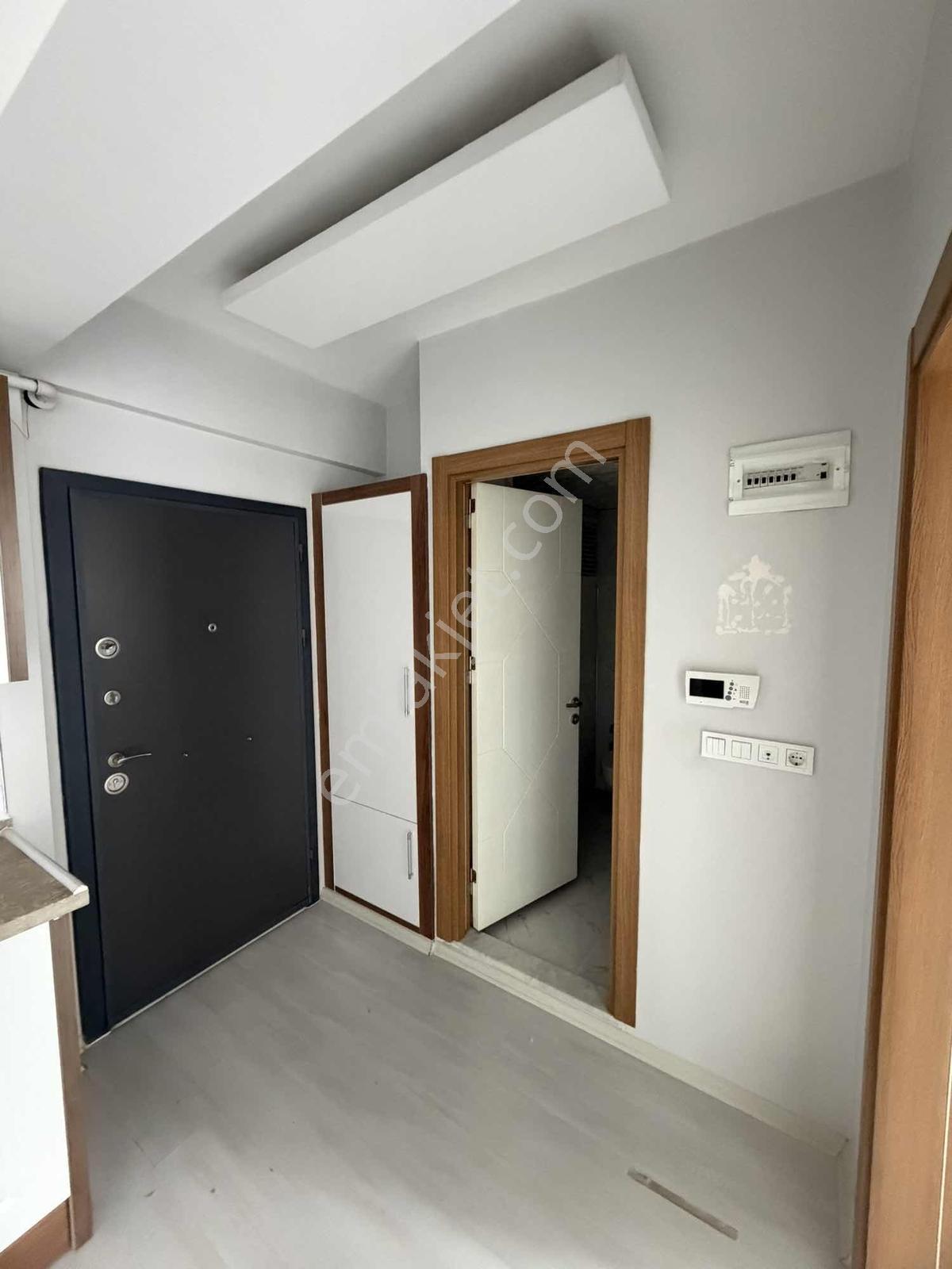 Emlak Center'dan Kiralık Yeni Mahallede 2+1 Açık Mutfak Daire - Görsel 4
