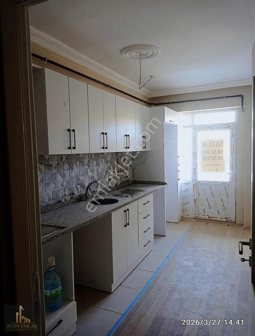 Ucarı Mahallesinde Çarşı İçi Satılık Daire - Görsel 16