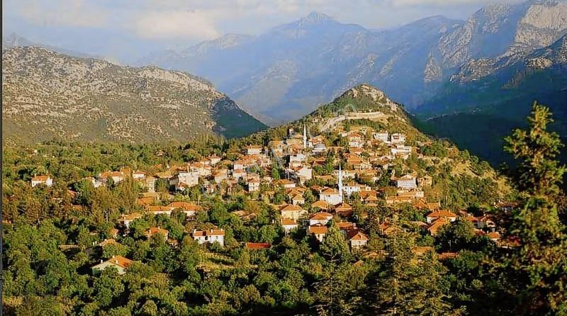 İbradi Ormana'da Değer Kazanan Bölgede 930m² Satılık Bağ