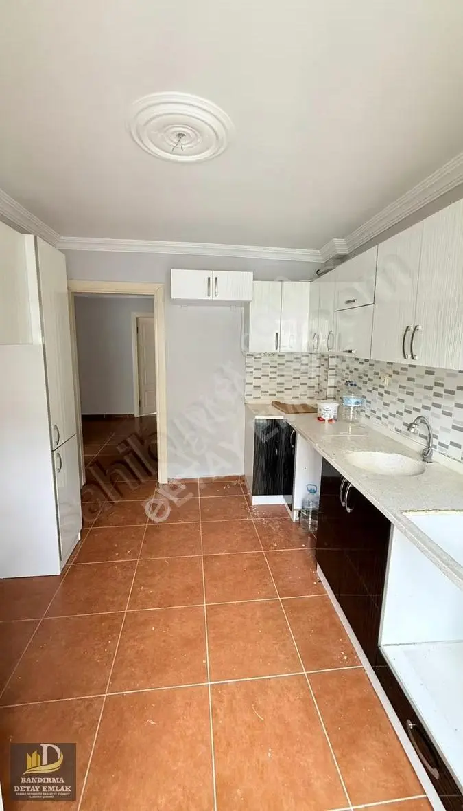 Detay Emlak'tan 17 Eylül Mah. 3+1 Ebeveyn Banyolu Kiralık Daire - Görsel 2