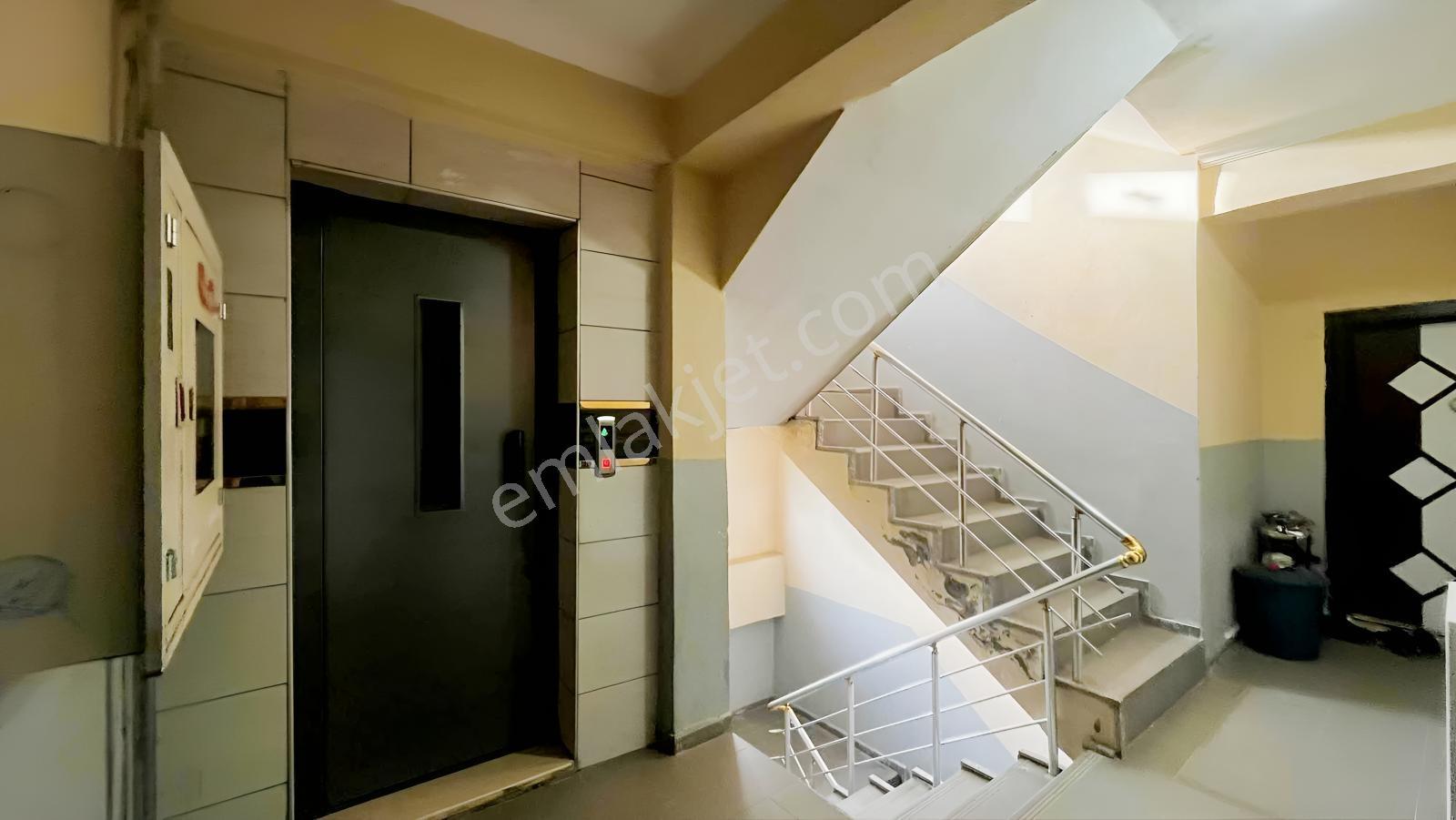 Siirt Park Avm Çevresi Kiralık 3+1 Daire - Görsel 24