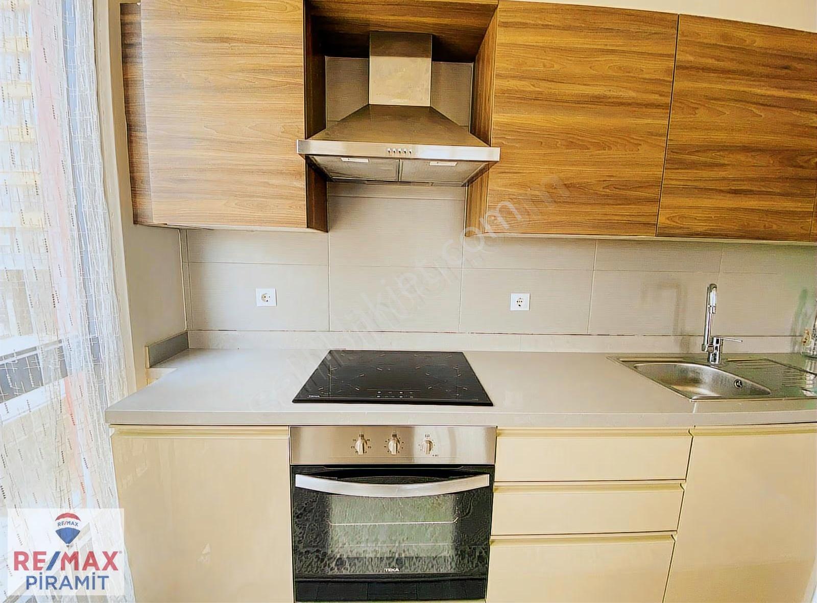 Evinpark Rezidanst'ta Şerefiyeli Büyük Tip 1+1 Köşe Daire - Görsel 14