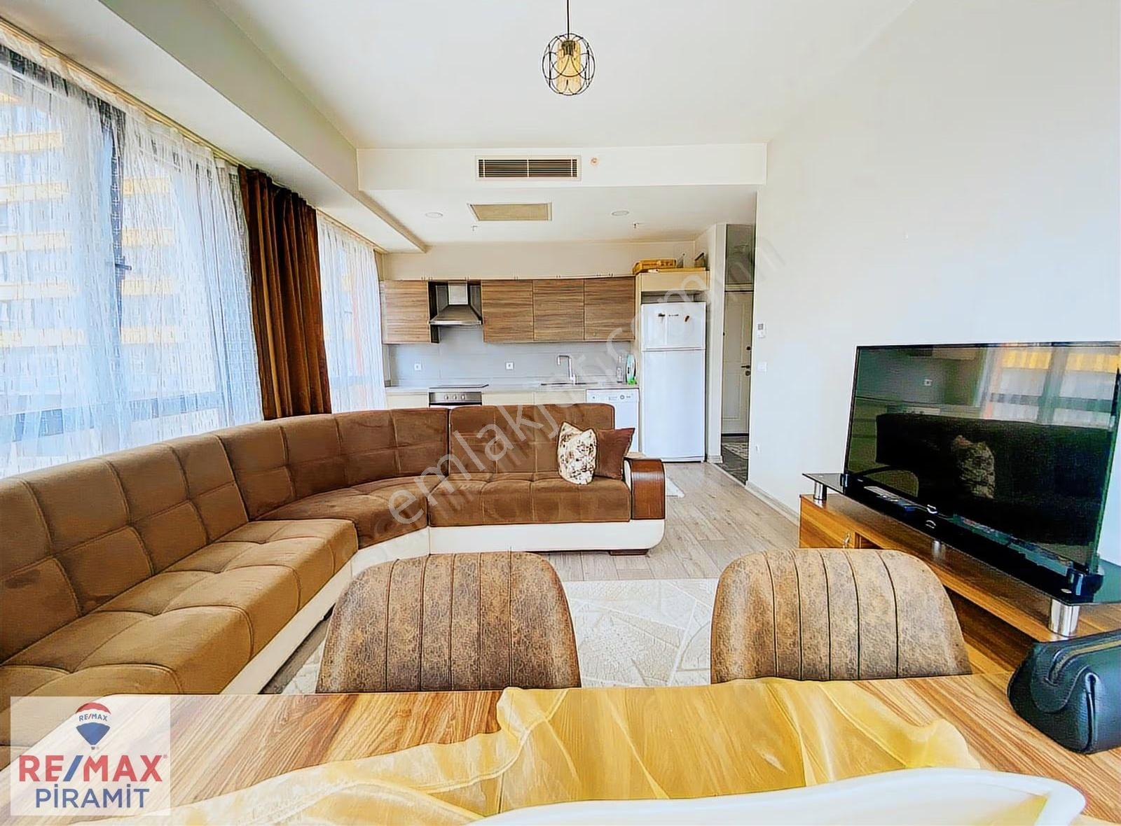 Evinpark Rezidanst'ta Şerefiyeli Büyük Tip 1+1 Köşe Daire - Görsel 16