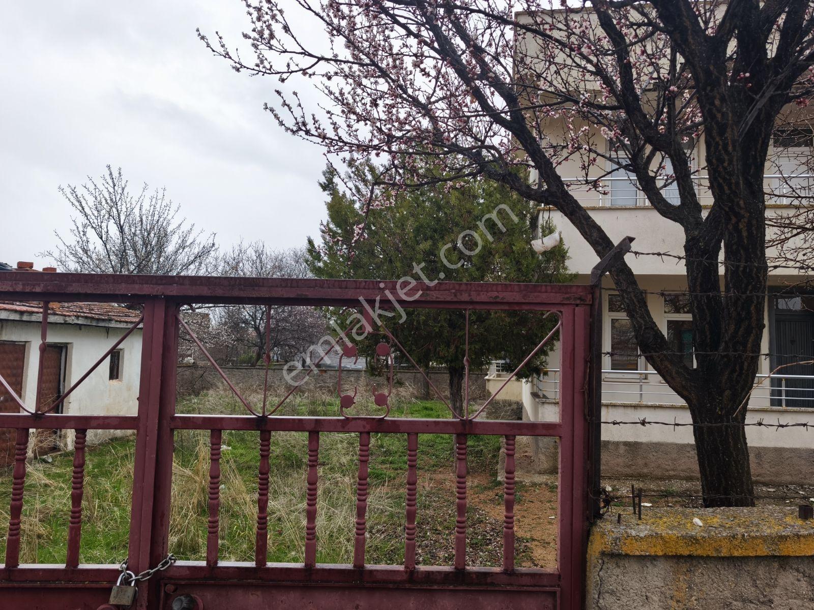 Fırsat Var,150m2 Daireler 80m2 Çatı Kat Müstakil Apt. - Görsel 4
