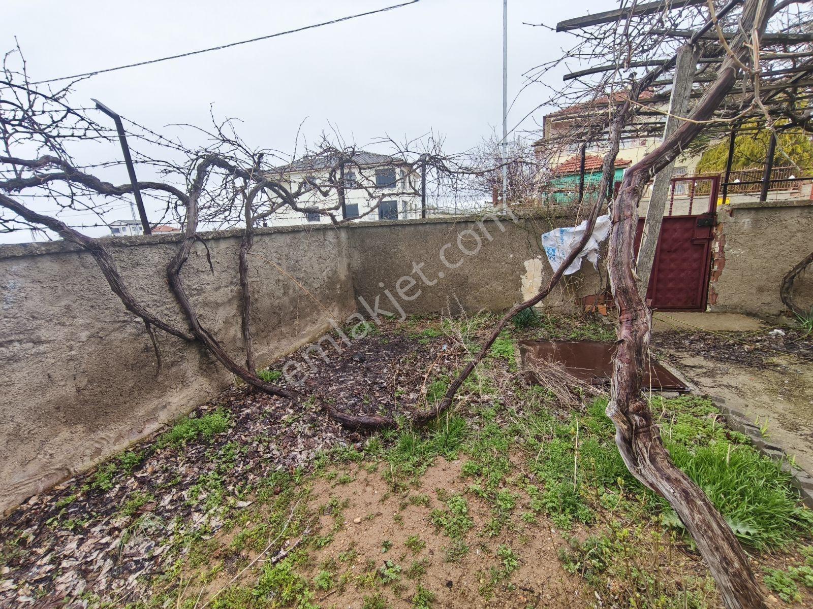 Fırsat Var,150m2 Daireler 80m2 Çatı Kat Müstakil Apt. - Görsel 15