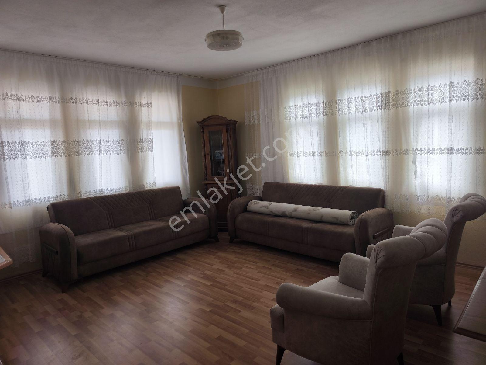 Fırsat Var,150m2 Daireler 80m2 Çatı Kat Müstakil Apt. - Görsel 8