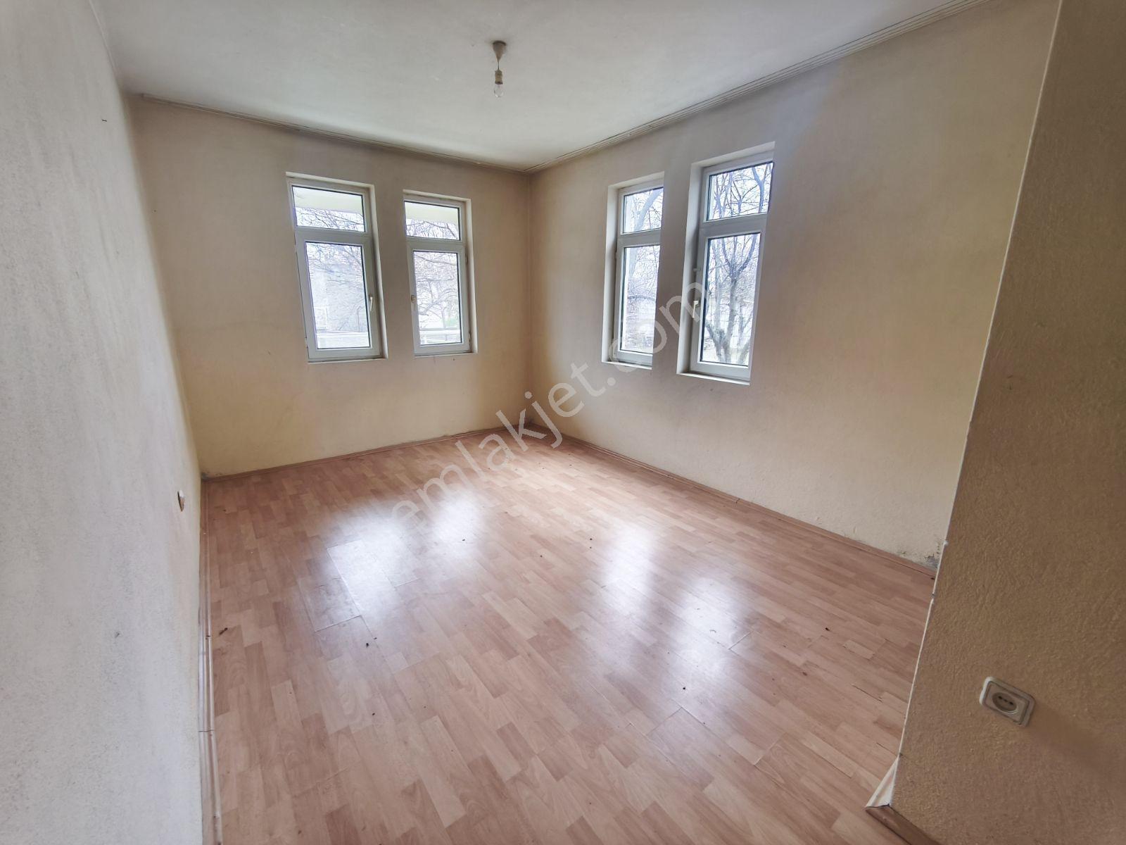 Fırsat Var,150m2 Daireler 80m2 Çatı Kat Müstakil Apt. - Görsel 26