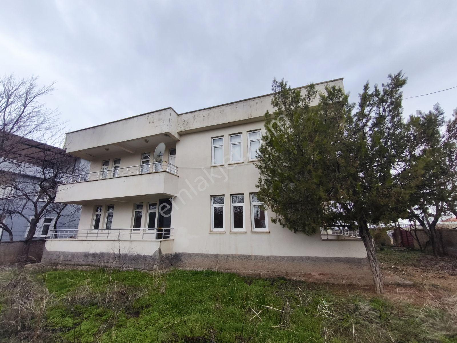 Fırsat Var,150m2 Daireler 80m2 Çatı Kat Müstakil Apt. - Görsel 33