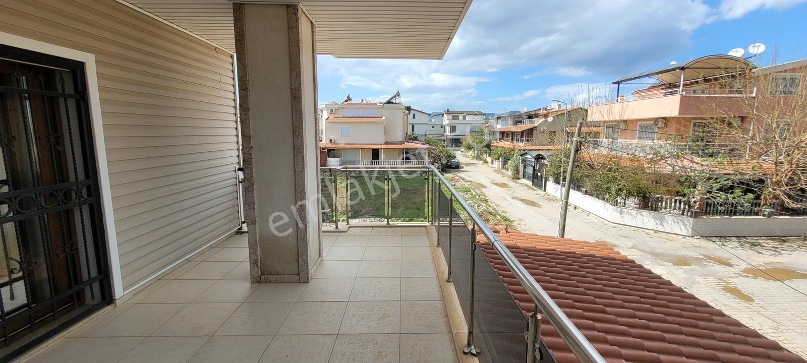 Özdere'de Deniz'e 2.sıra Deniz Manzaralı Büyük Lüks 4+1 Villa - Görsel 26