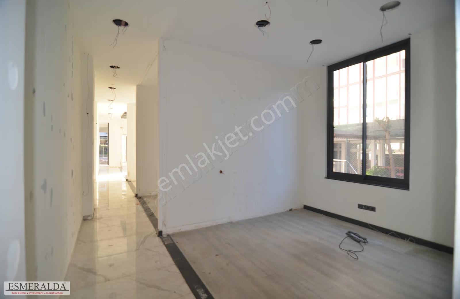 Alanya Atatürk Caddesinde 300m2 Kiralık Dükkan - Görsel 14