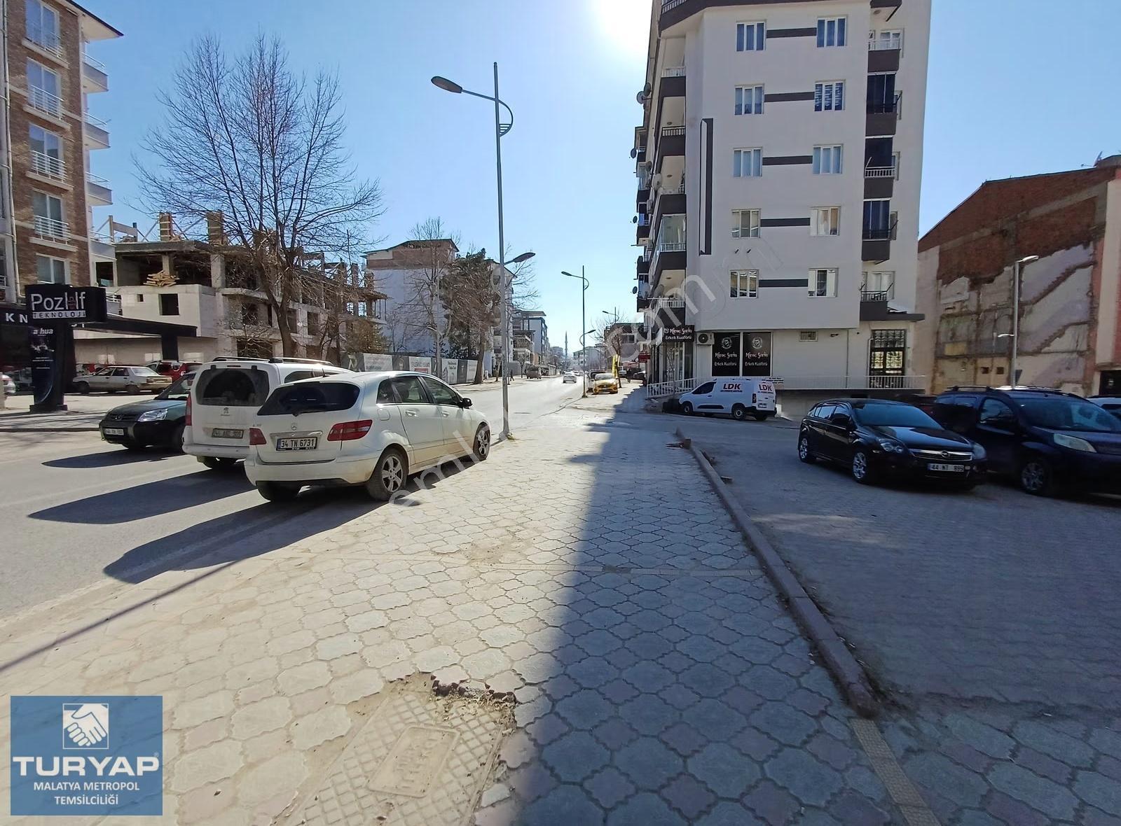 Turyap Metropol'den Şeyh Bayram Mahallesinde Satılık 95 M²dükkan - Görsel 2