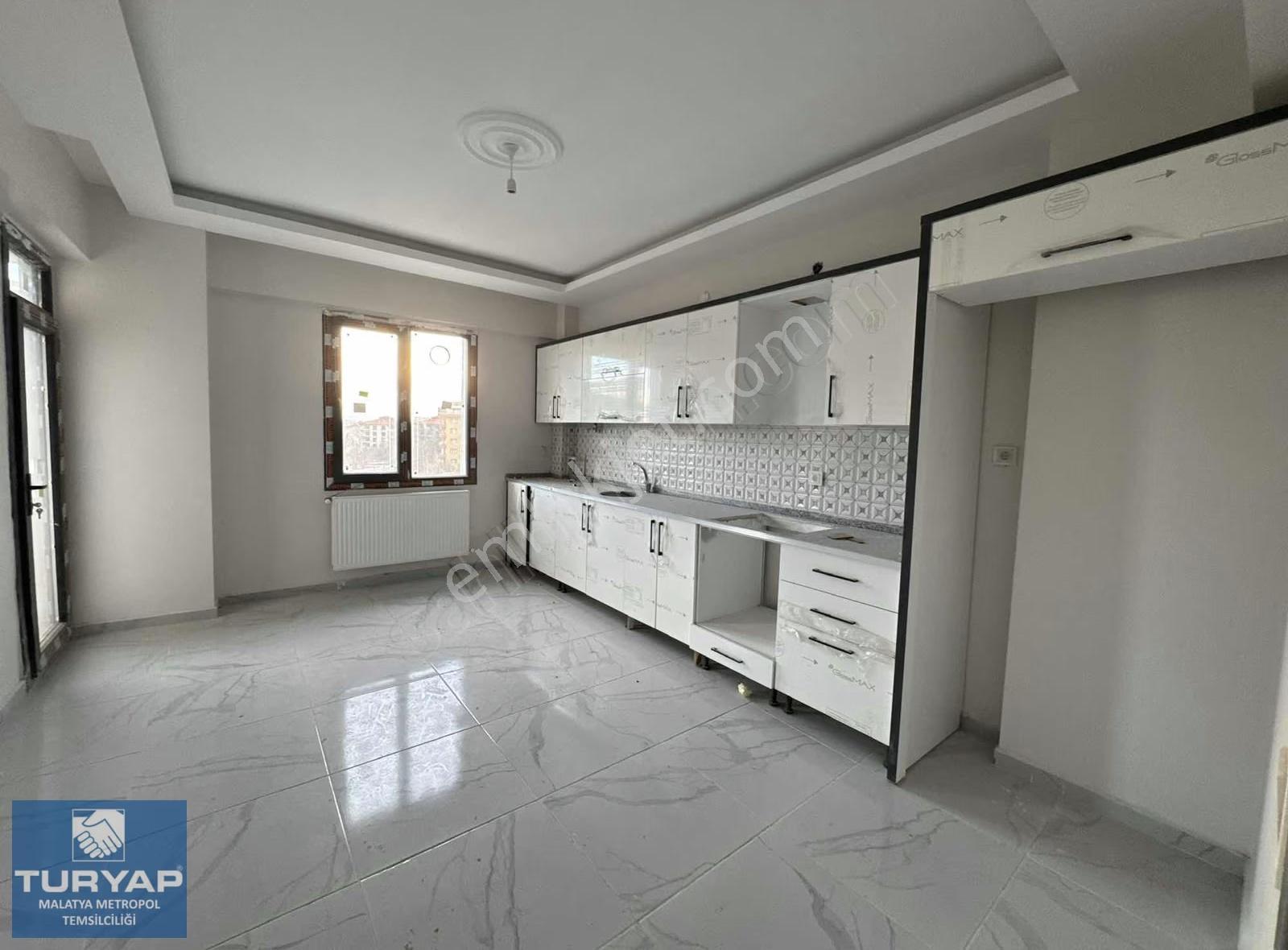 Turyap Metropol'den Özalperde Yerinde Dönüşüm Sıfır Daire