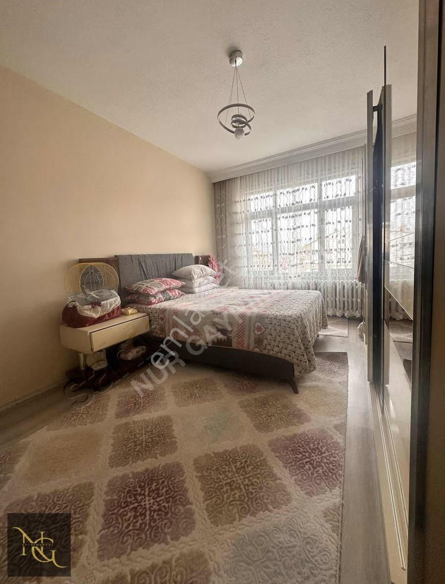 Kule Site Ve Nene Hatun Parkına Yürüme Mesafesinde 3+1 Daire - Görsel 5