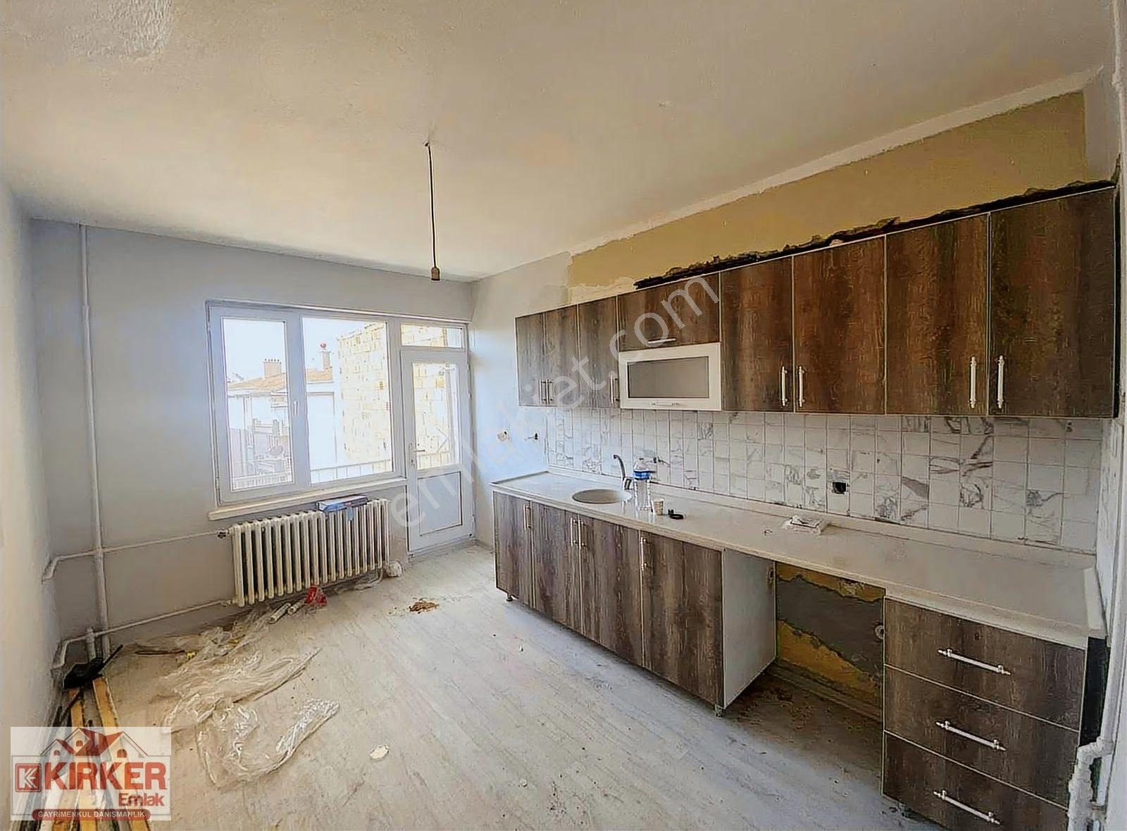 Kırker'den Ambaryolu Cd. 3+1 Bakımlı Fırsat Kiralık Daire! - Görsel 9