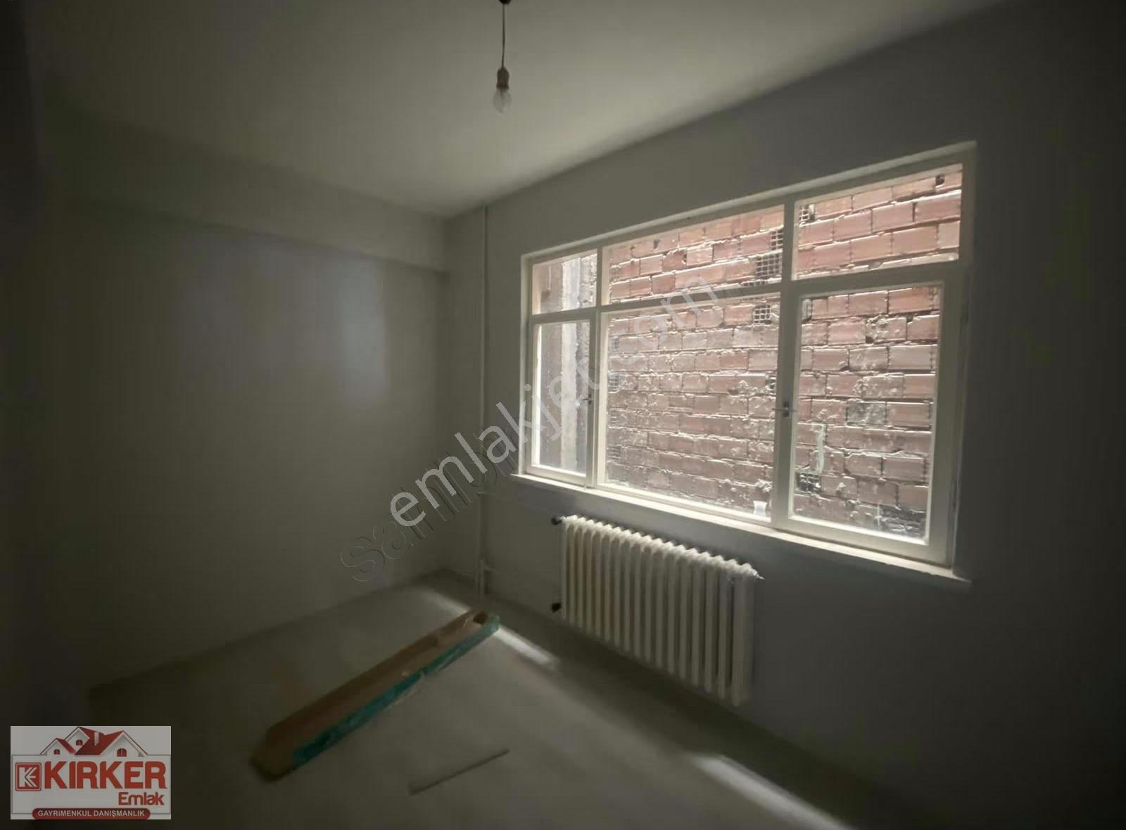 Kırker'den Ambaryolu Cd. 3+1 Bakımlı Fırsat Kiralık Daire! - Görsel 5