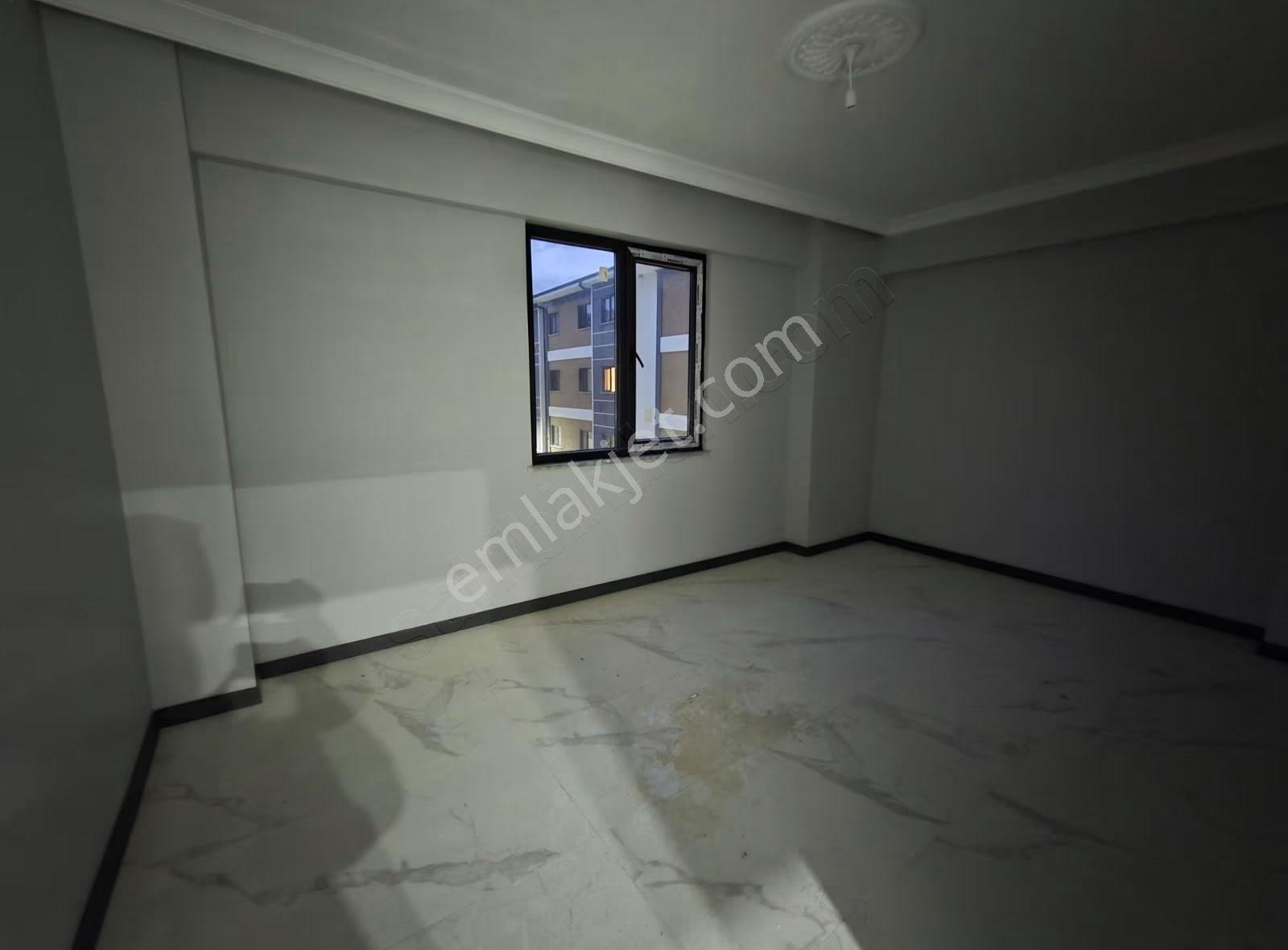 Vural Emlaktan Site İçi 3+1 Kiralık Daire - Görsel 3