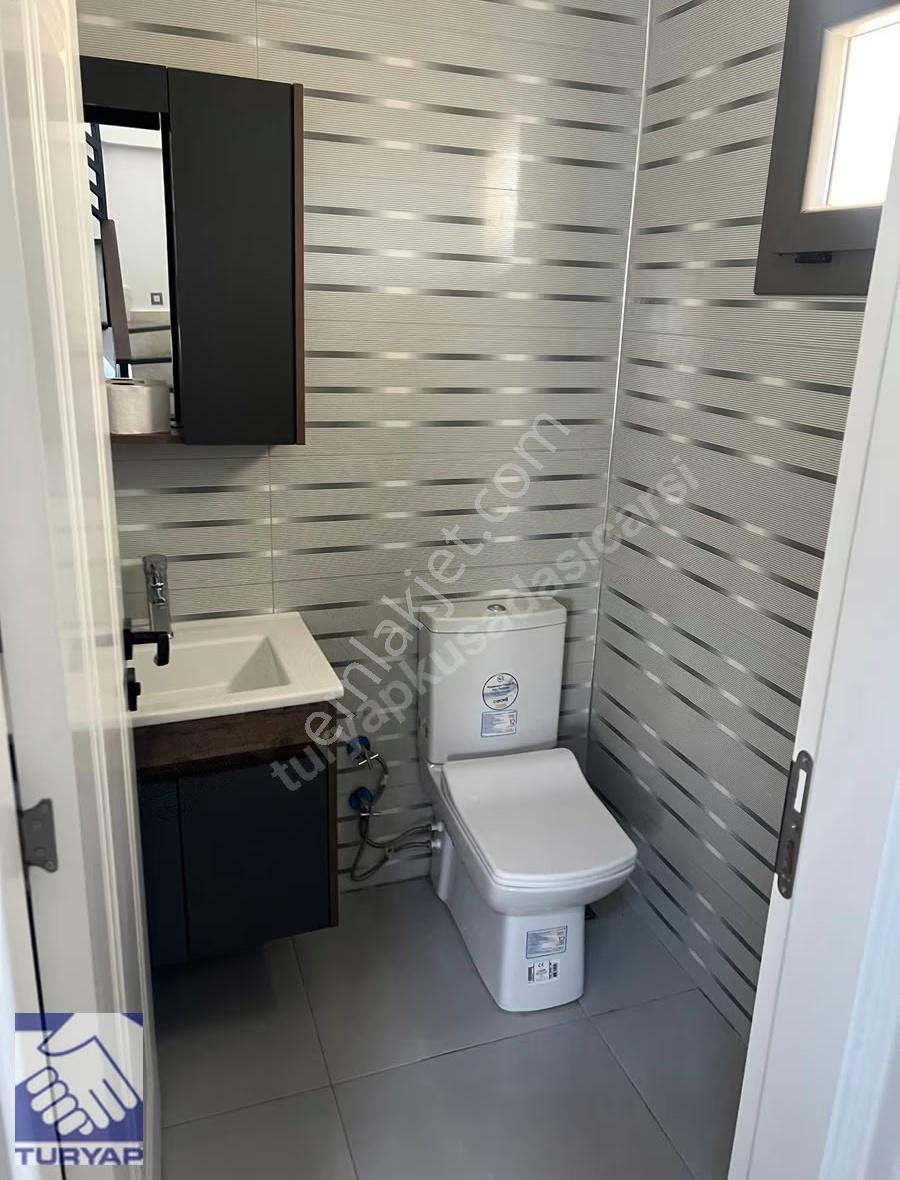 Kuşadası Kadınlar Denizinde Eşyalı 4 +1 Doğalgazlı Villa - Görsel 16