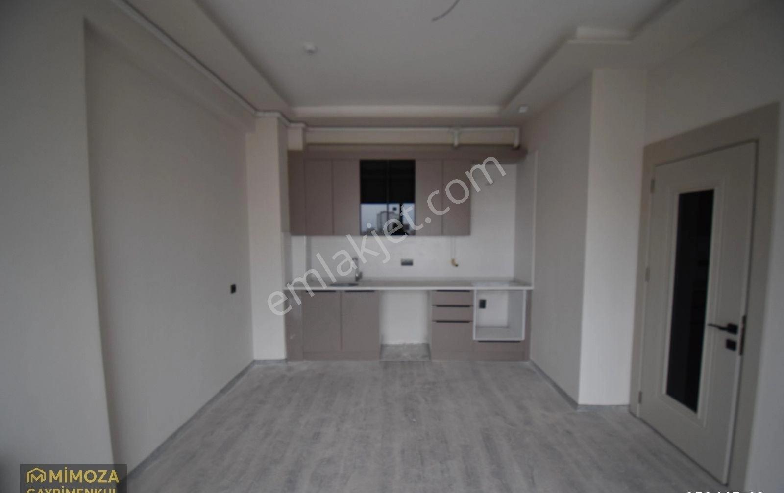 Tece'de Cadde Üzerinde, Deniz Manzaralı, Havuzlu, Satılık 1+1 - Görsel 4