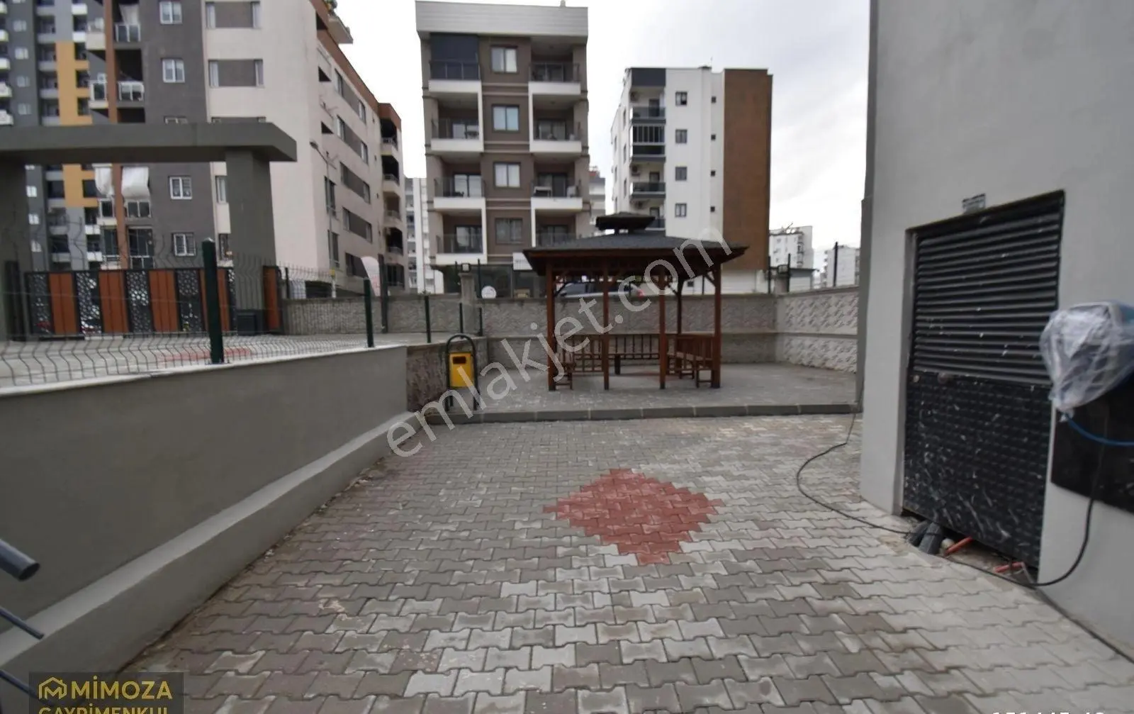 Tece'de Cadde Üzerinde, Deniz Manzaralı, Havuzlu, Satılık 1+1 - Görsel 18