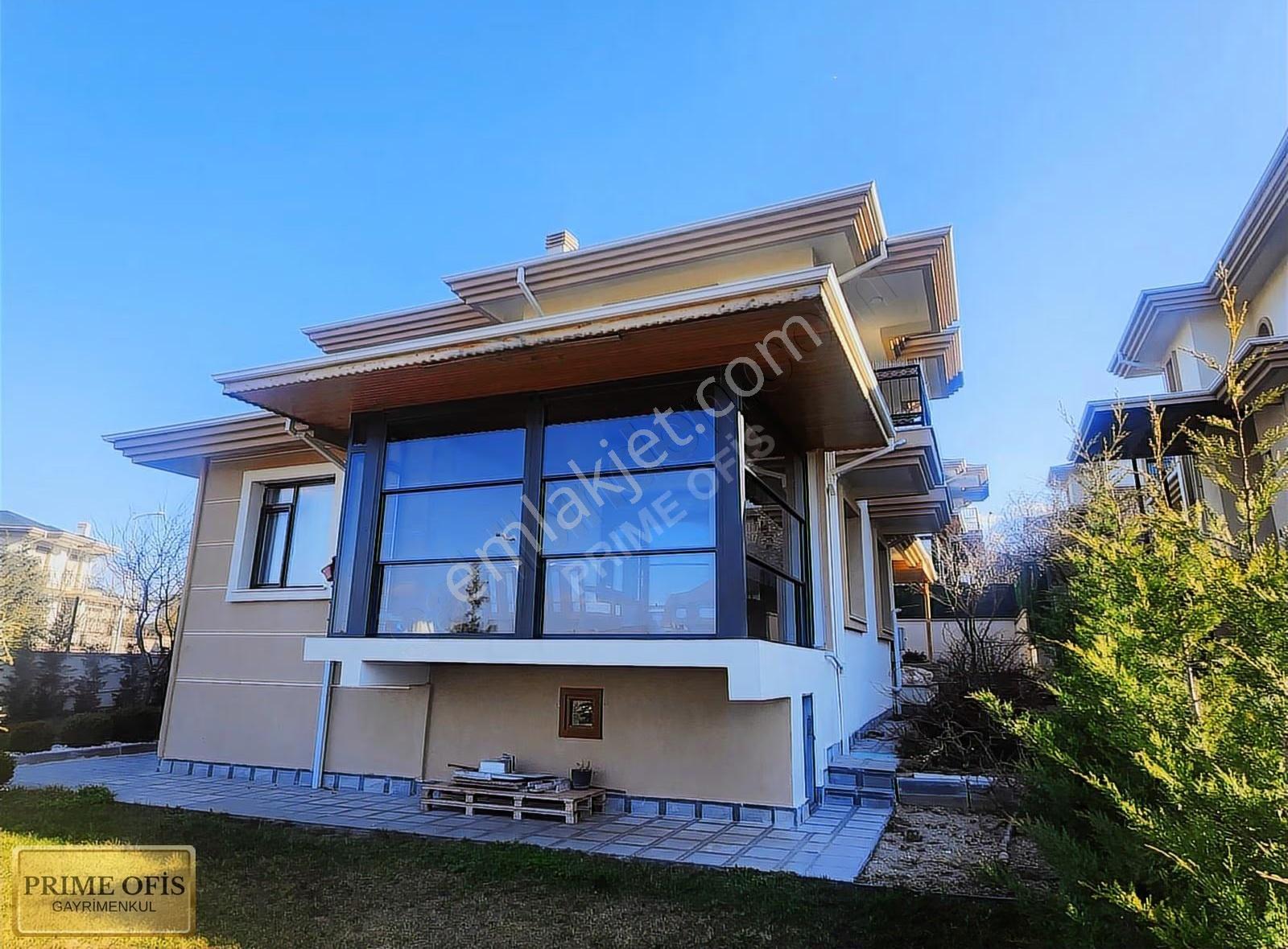 Etimesgut Gülyurt Sitesi 5+2 Full Yapılı