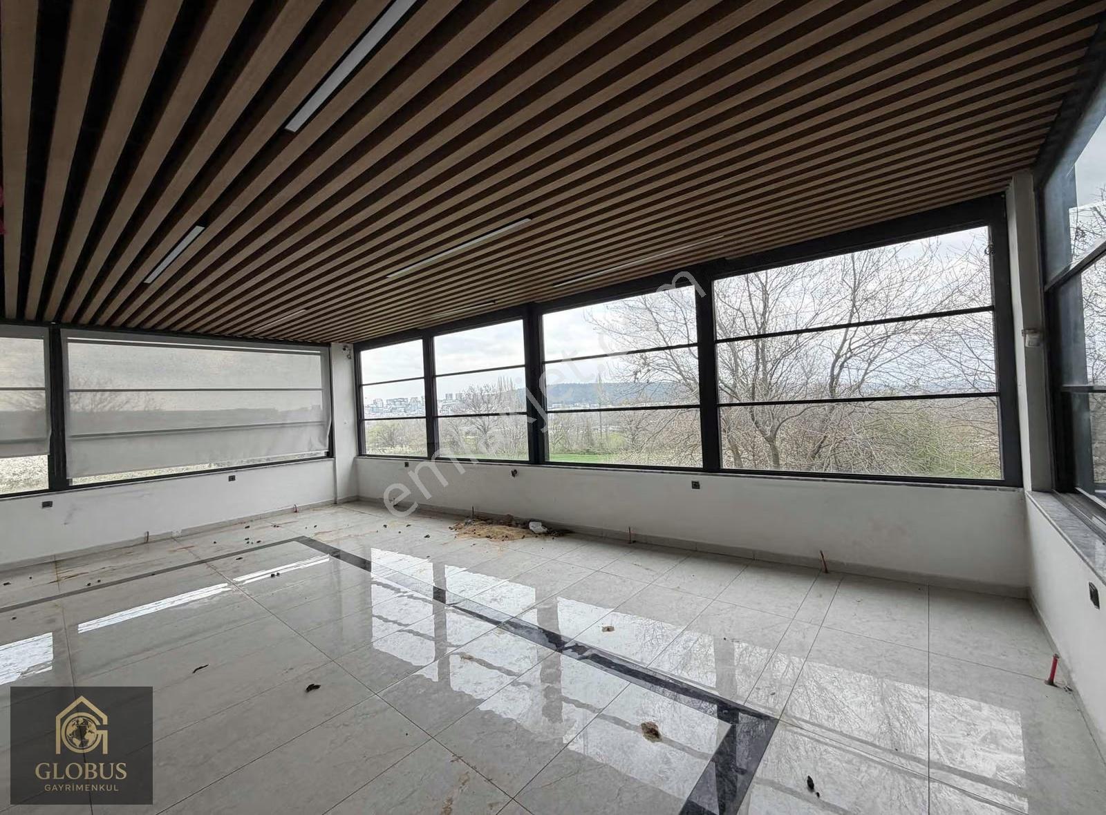 Kayapada Ana Cadde Üzeri | 600m² Lüks | Full Donanımlı Kiralık - Görsel 33