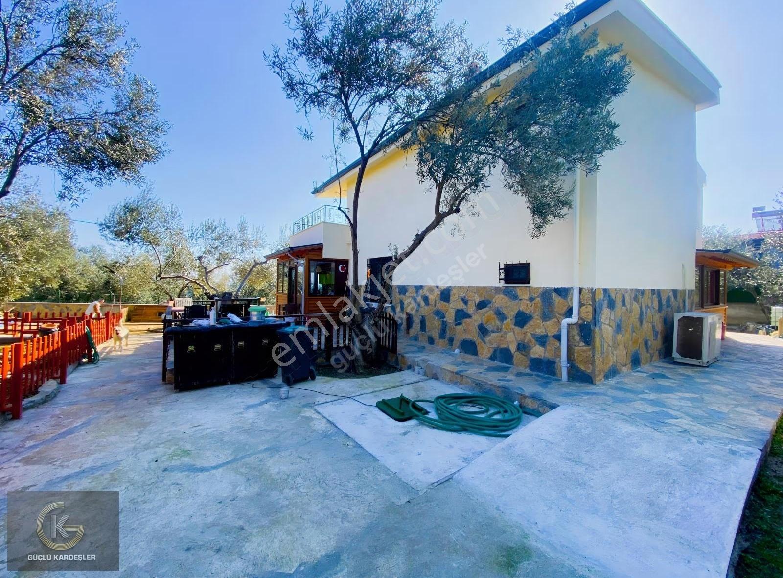 Güçlü Kardeşler 1350m2 Arsa İçerisinde Havuzlu 4+1 Çiftlik Evi - Görsel 16