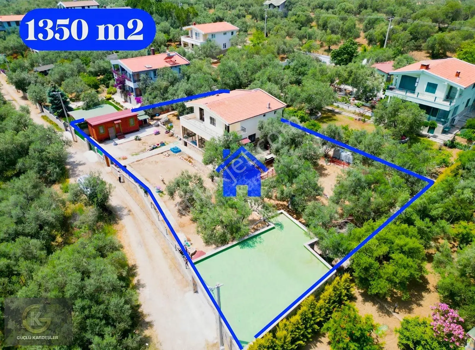 Güçlü Kardeşler 1350m2 Arsa İçerisinde Havuzlu 4+1 Çiftlik Evi - Görsel 4