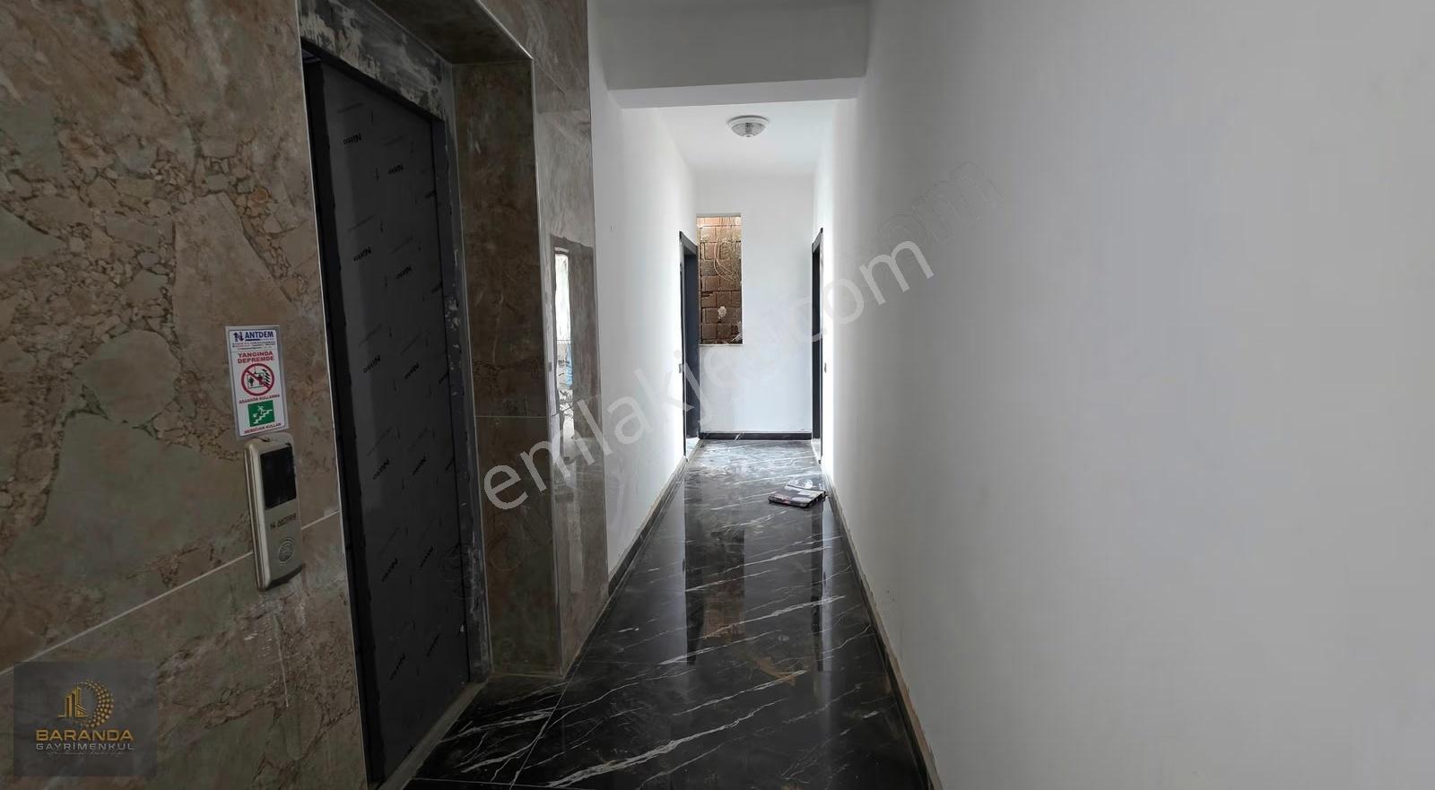 Kum Mahallesi Havuzlu Site İçinde Satılık 1+1 Daire - Görsel 13