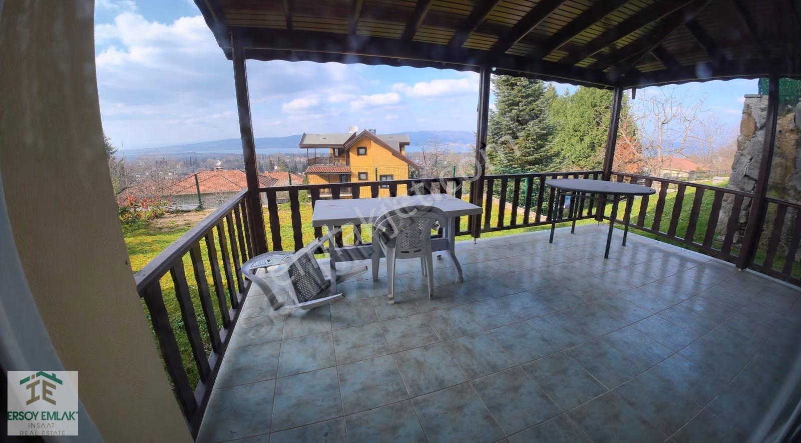 Site İçi Göl Manzaralı 4+1 Trıplex Villa Eşyalı Satılık - Görsel 19