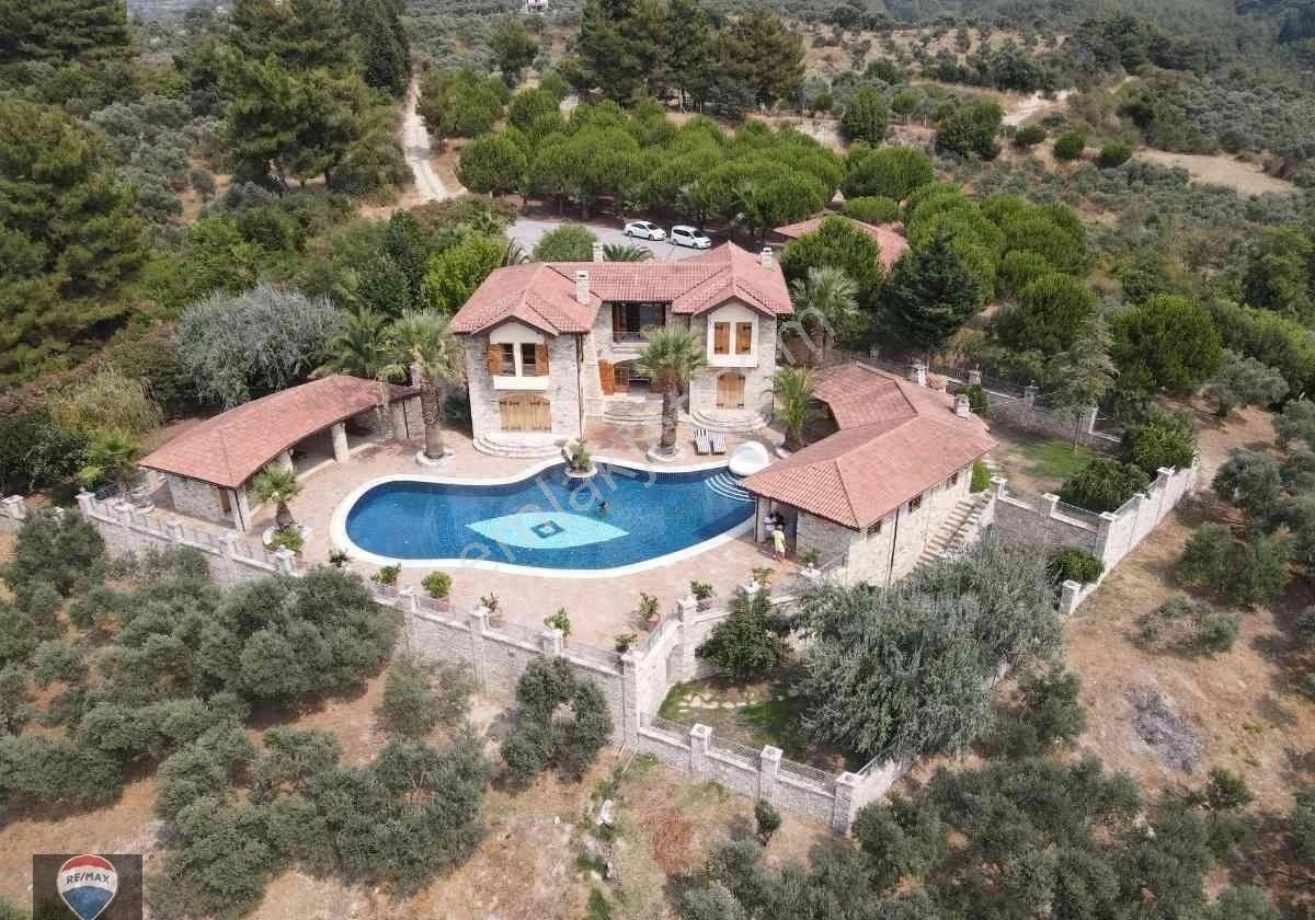 Kuşadası’nda Deniz Manzaralı Taş Malikane - Hem Özel Villa Hem Butik Otel Potansiyelli! - Görsel 2