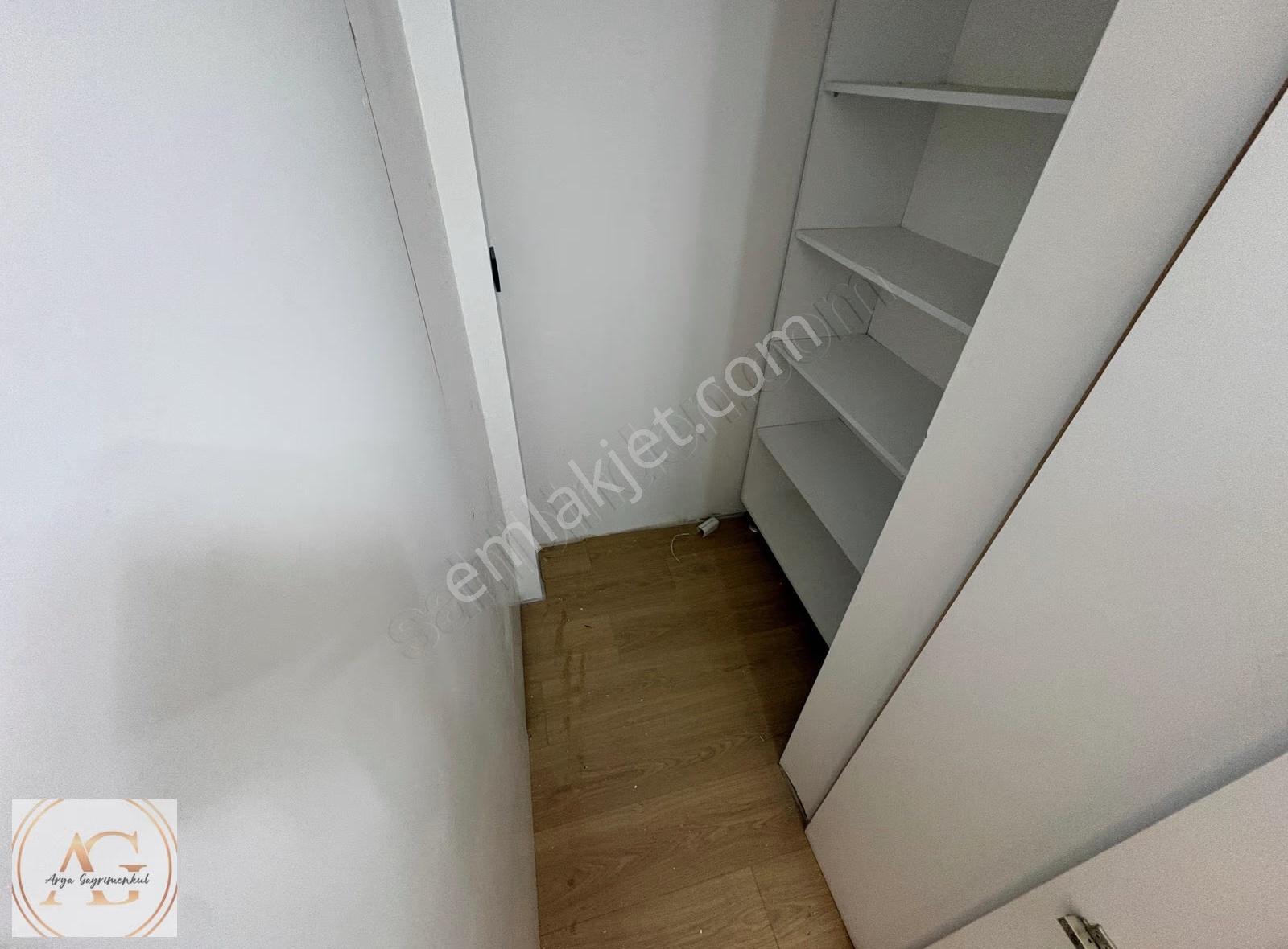 Arya'dan Doktorlar Sitesi Civarı 1+1 Arakat Satılık Daire - Görsel 34