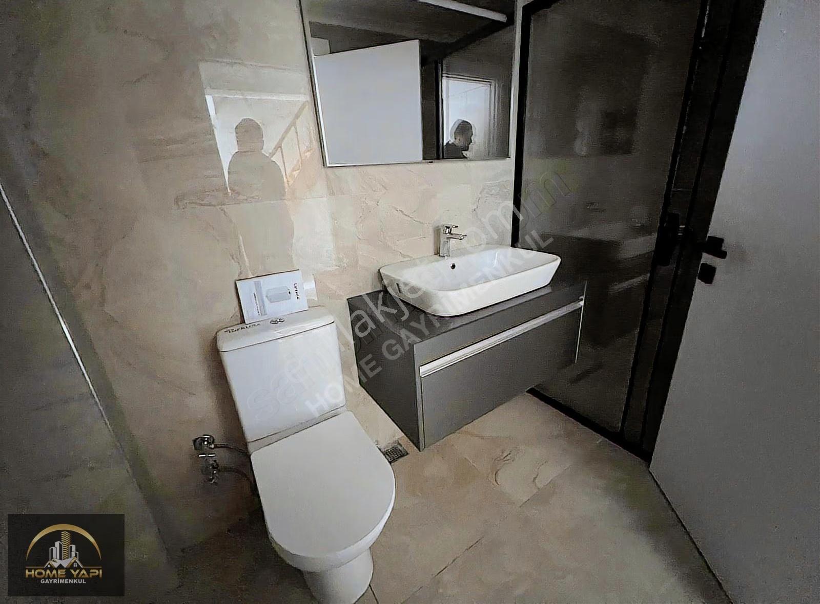 Home'dan Fatih Mah'de 4+2 185m² Bahçeli 3-katlı Müstakil Ev.. - Görsel 24