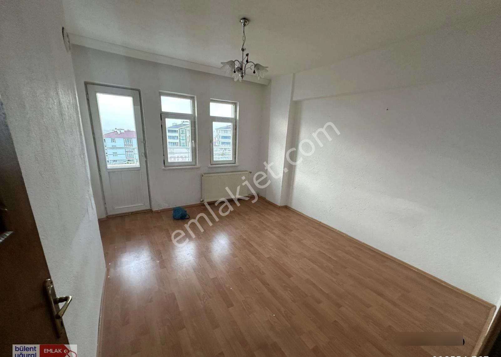 Kiralık 145 M2 Geniş Daire 4.kat En Üst Kat Karşısı Park Üniversite Ve Okullara Yakın - Görsel 12