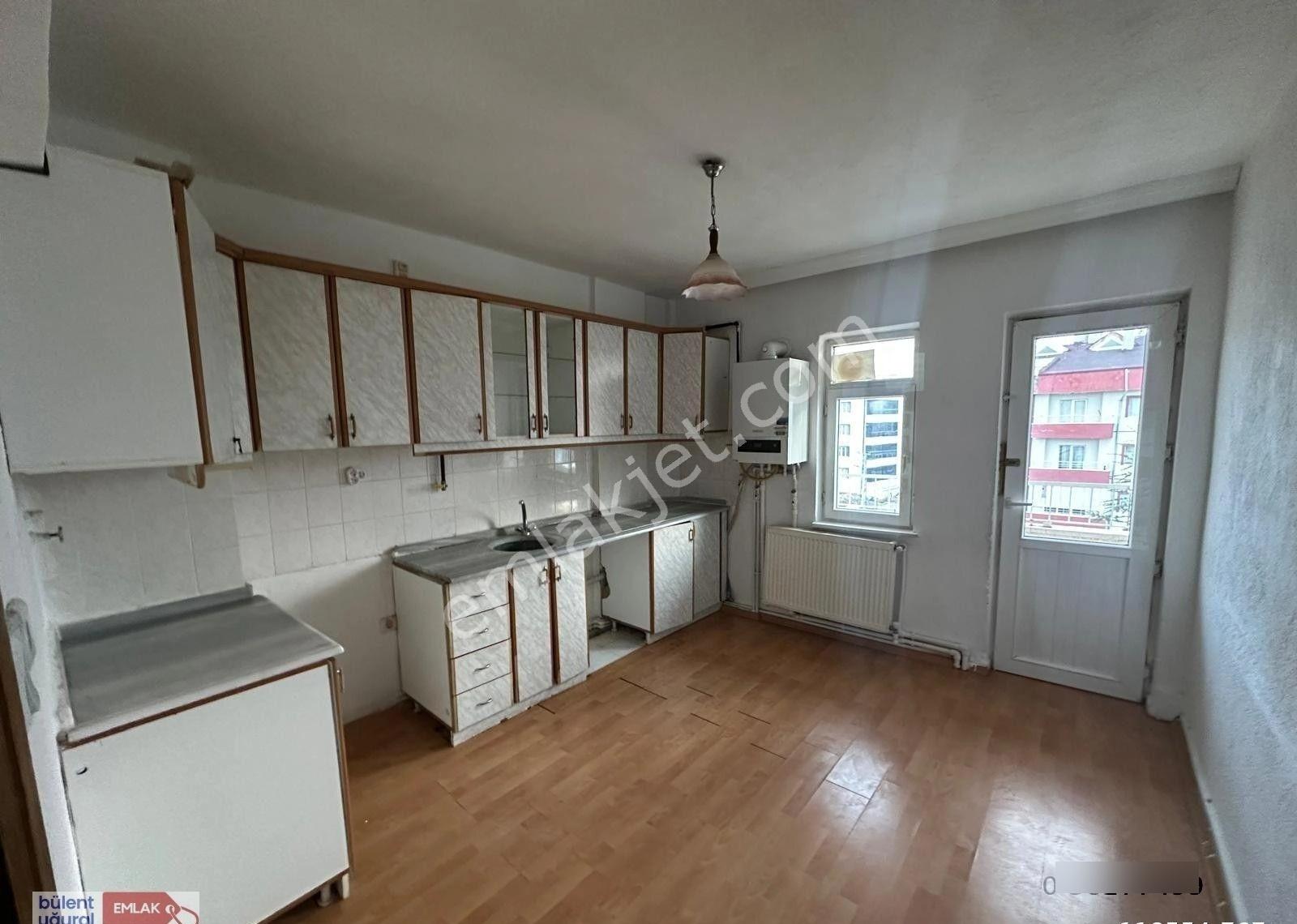 Kiralık 145 M2 Geniş Daire 4.kat En Üst Kat Karşısı Park Üniversite Ve Okullara Yakın - Görsel 7