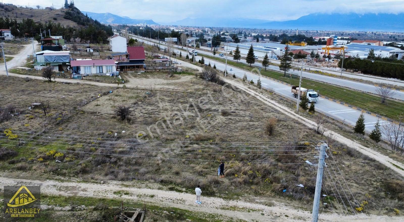 Arslanbey Emlaktan Satılık Ticari & Konut İmarlı Arsa Fırsatı - Görsel 4