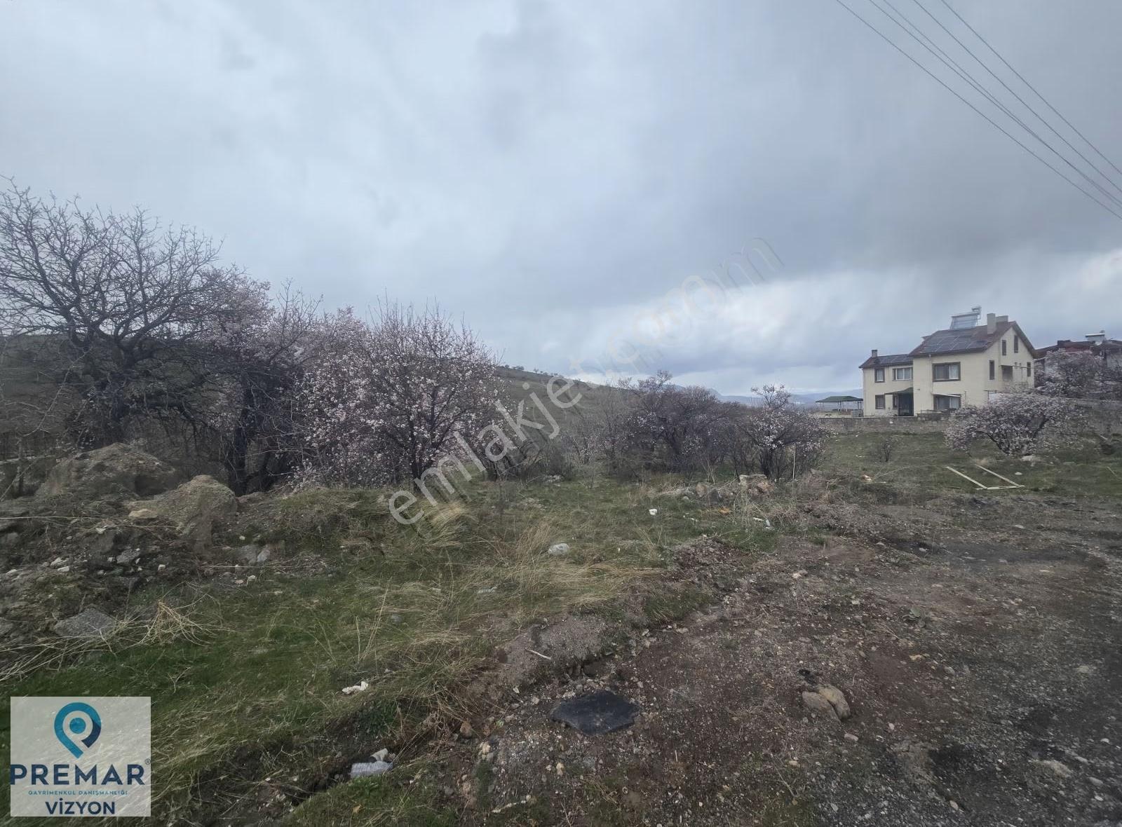 Erenköy Satlık Yatırımlık Parsel Olmaya Uygun 3 Villalık Bağ - Görsel 2