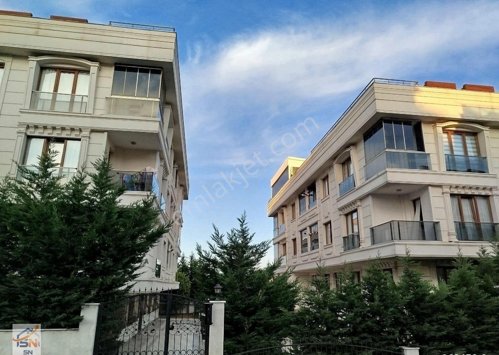 Beylikdüzü Kavaklıda 2+1 Satılık Daire