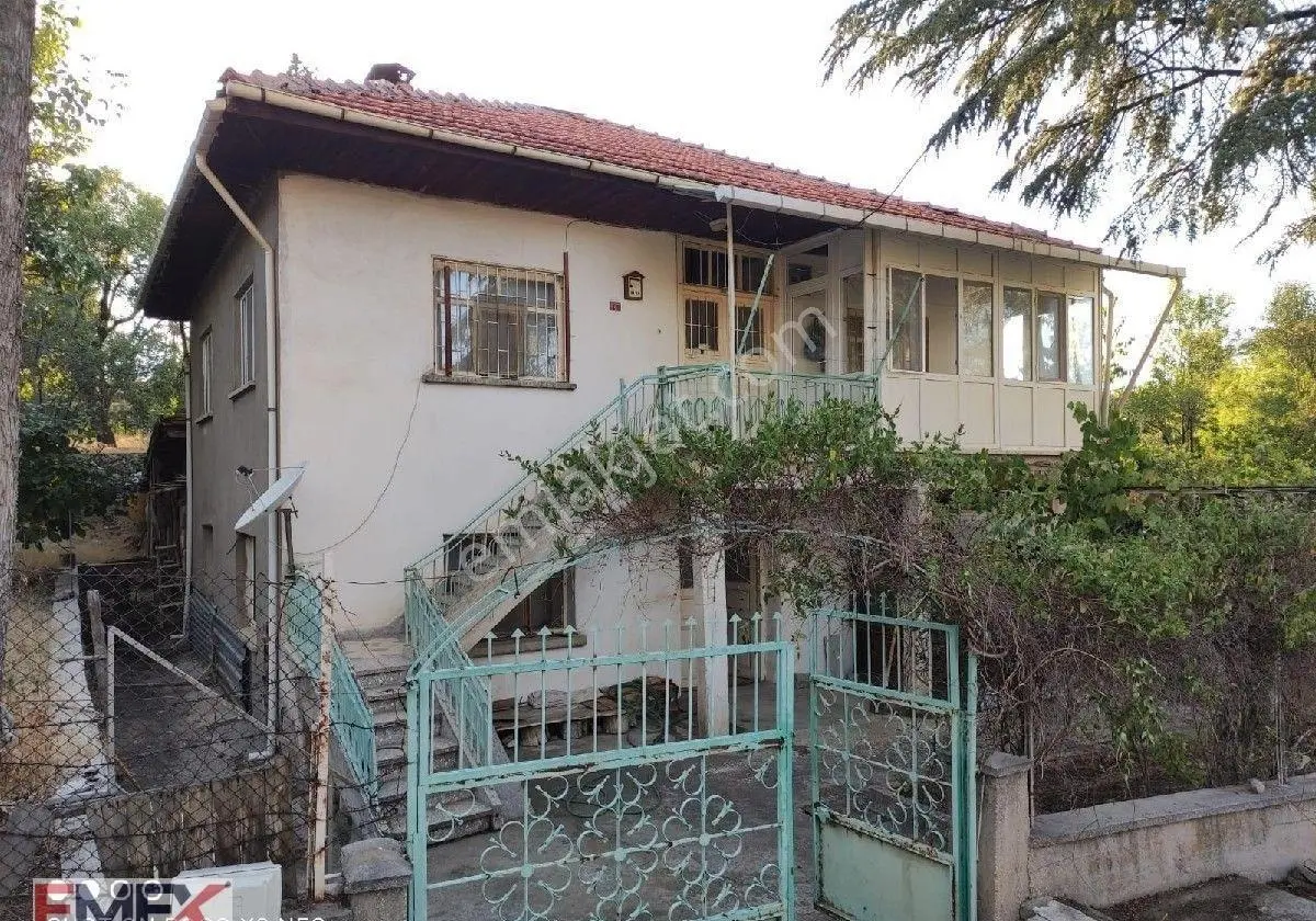 Yeşilova Emek Mahallesi 2 Katlı Müstakil Ev - Görsel 2